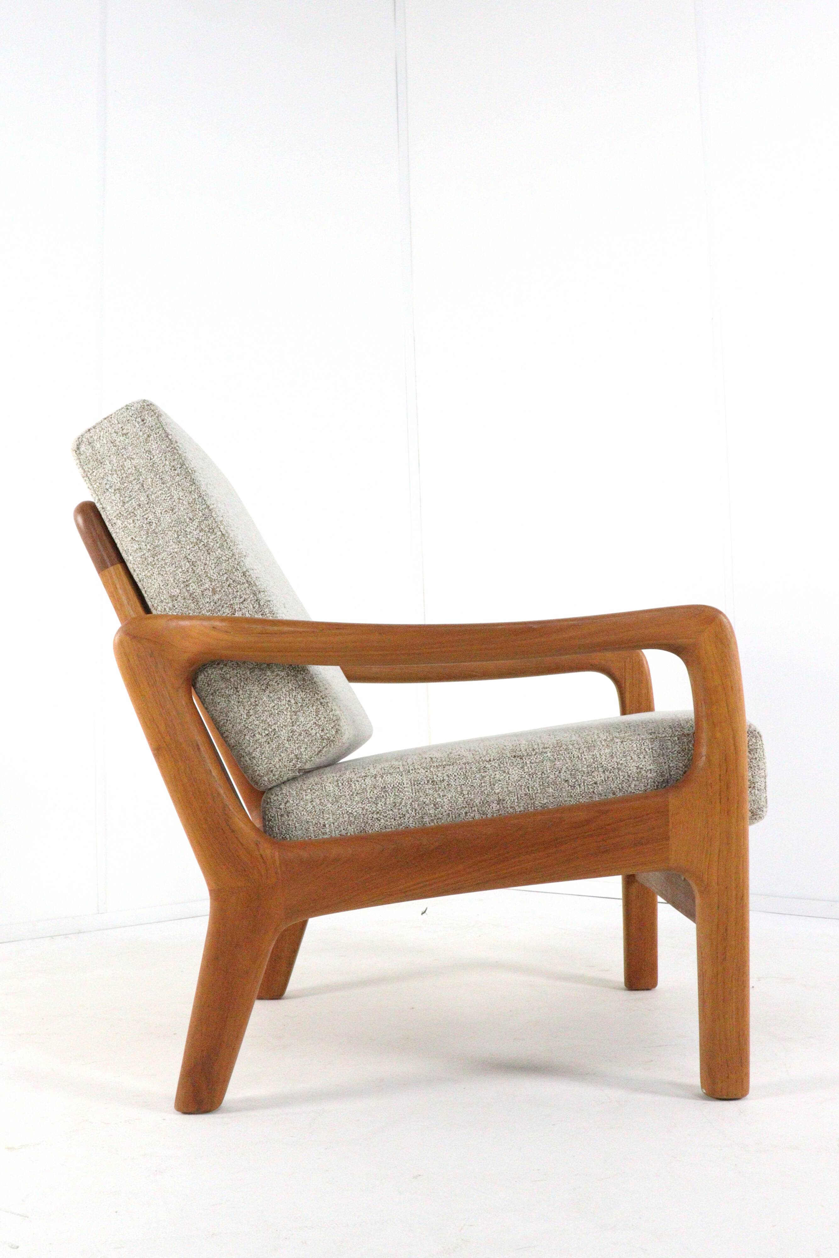 Fauteuil Juul Kristensen deens design | plusieurs articles en stock