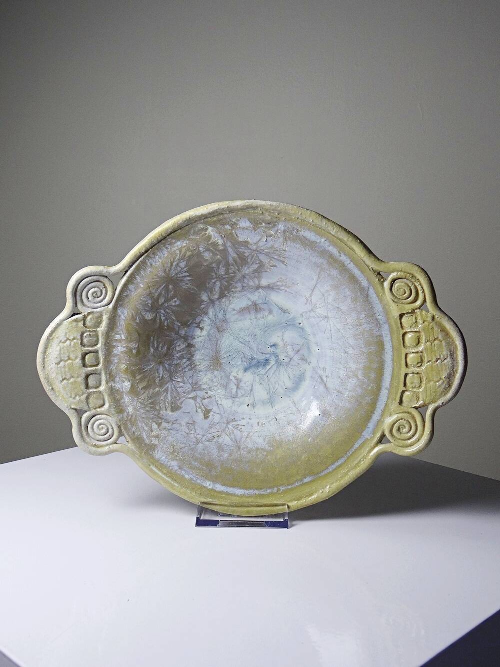 Vintage stoneware pocket bowl with crystalline glazes signed by Françoise Roussel.
