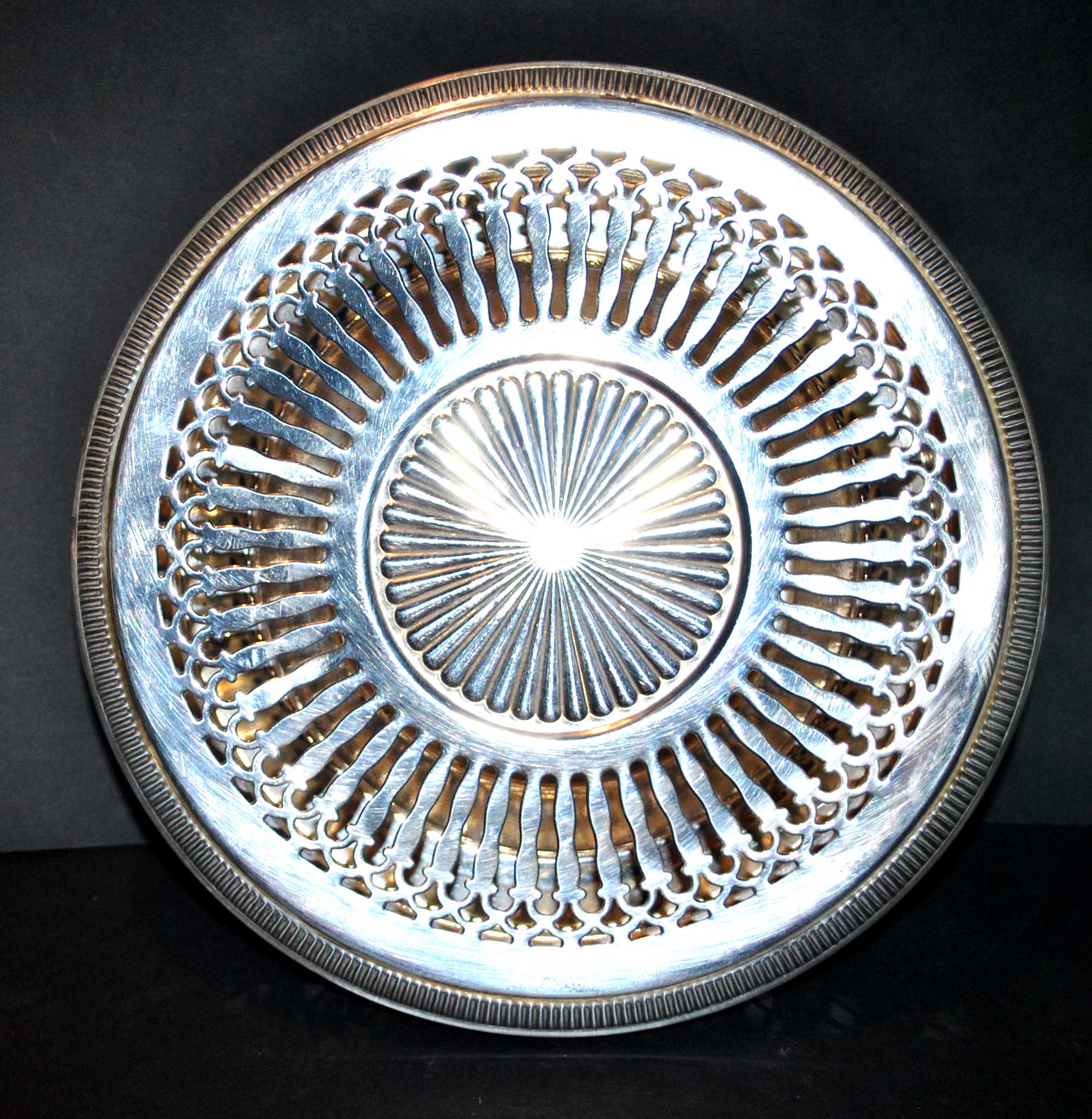 Vintage openwork stove sub-dish in silver metal NPA - Hospitality silverware restaurant bistro