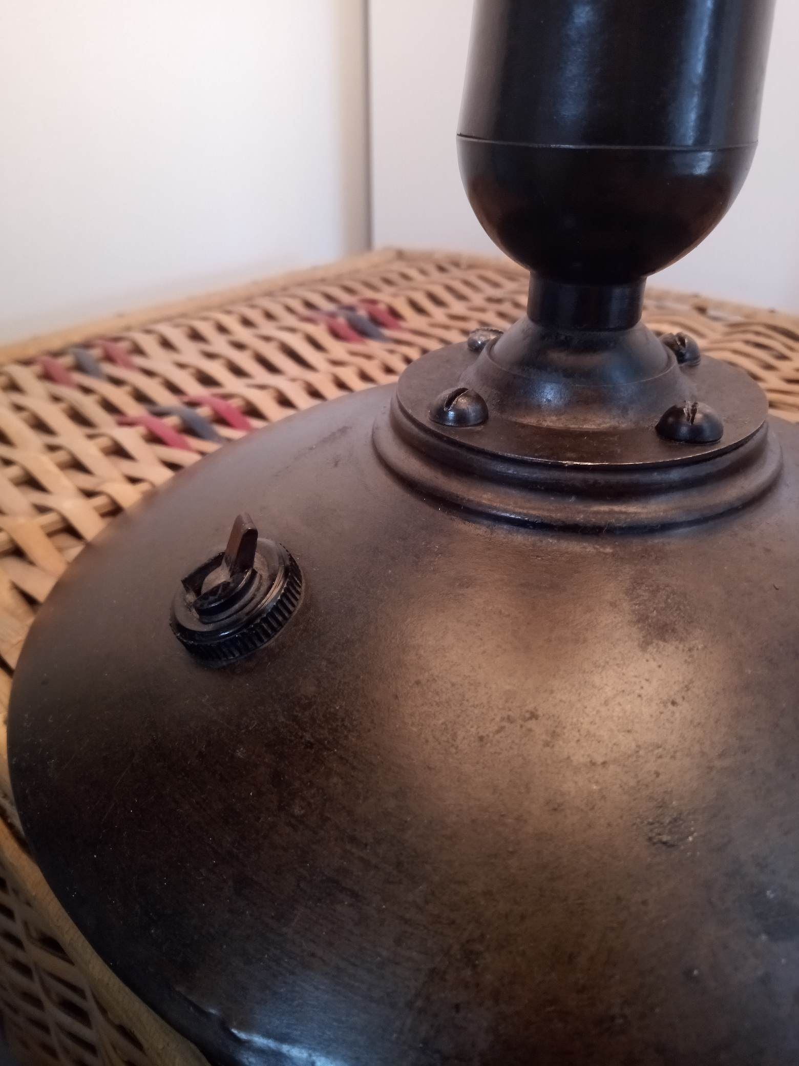 Mushroom office lamp