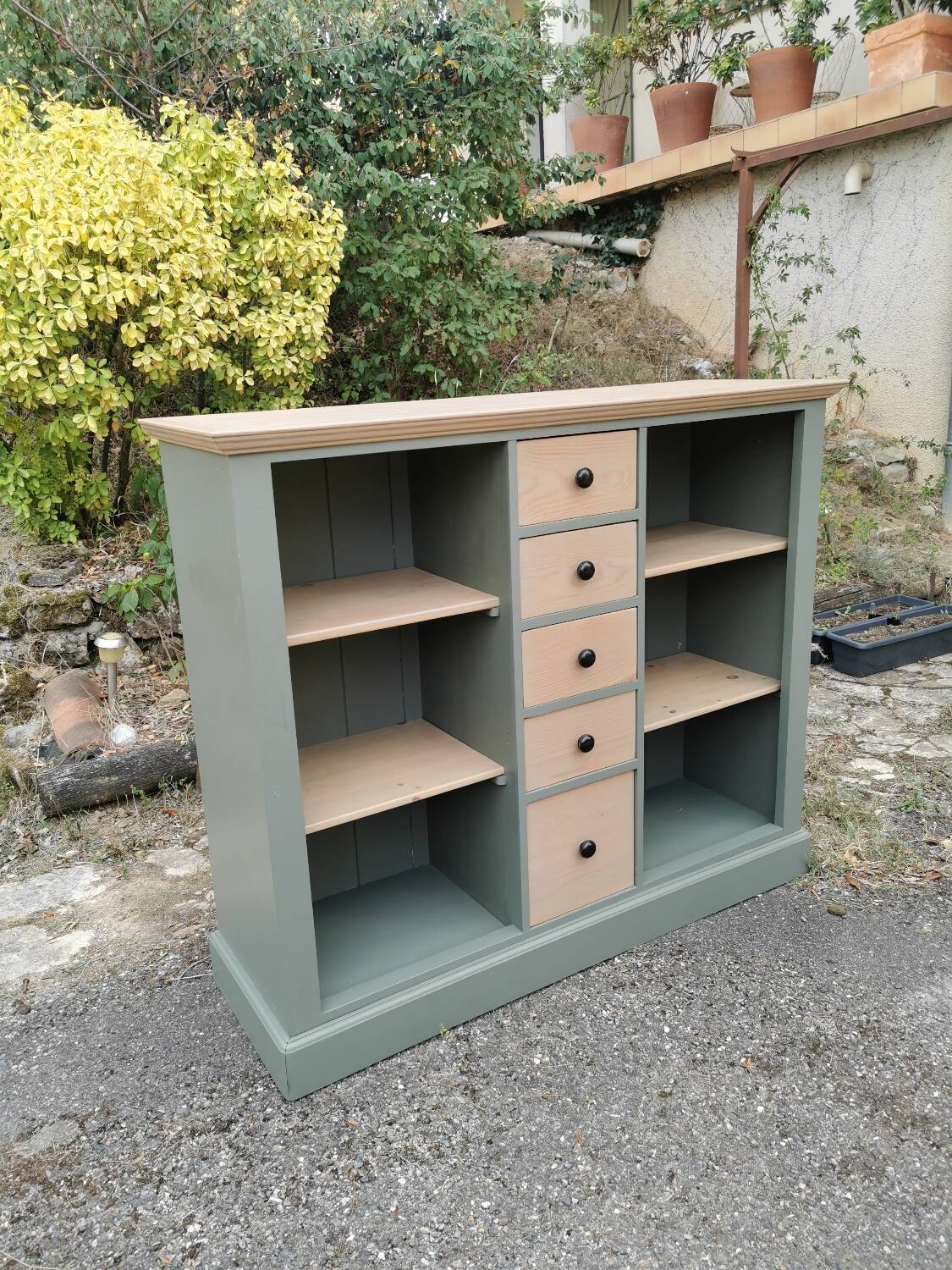 Solid pine craft furniture