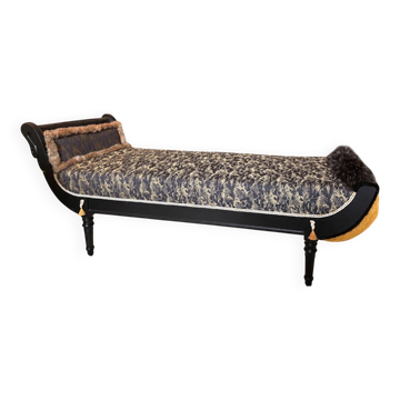 Méridienne Napoléon III restaurée – tissu Jean Paul Gaultier pour Lelièvre