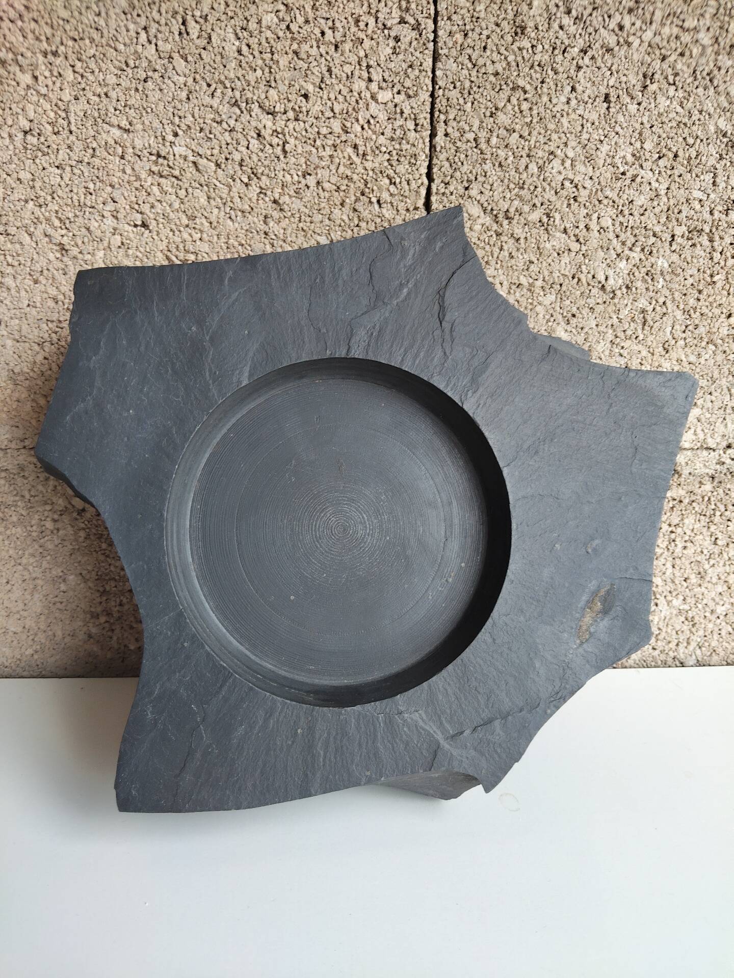Large brutalist slate catchall from Trélazé, 1970s.