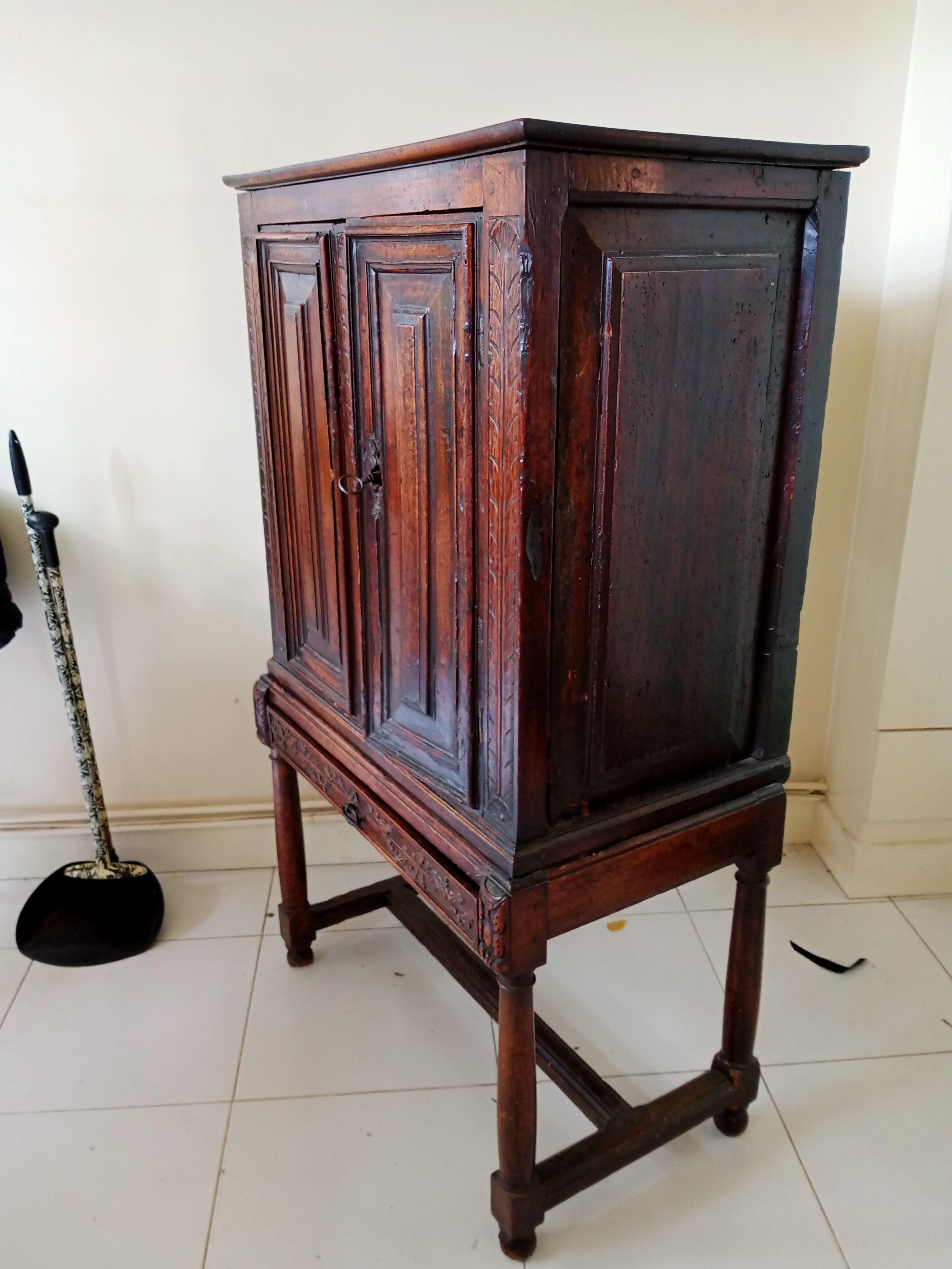 Buffet ancien