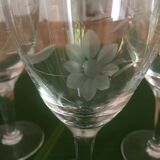 Set of 16 antique glasses