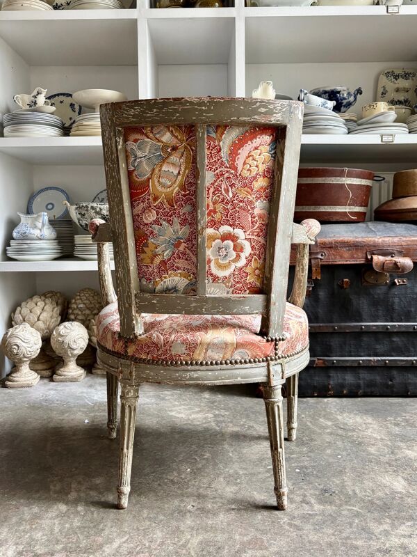 Fauteuil d'époque Louis XVI, tissus indienne n°1