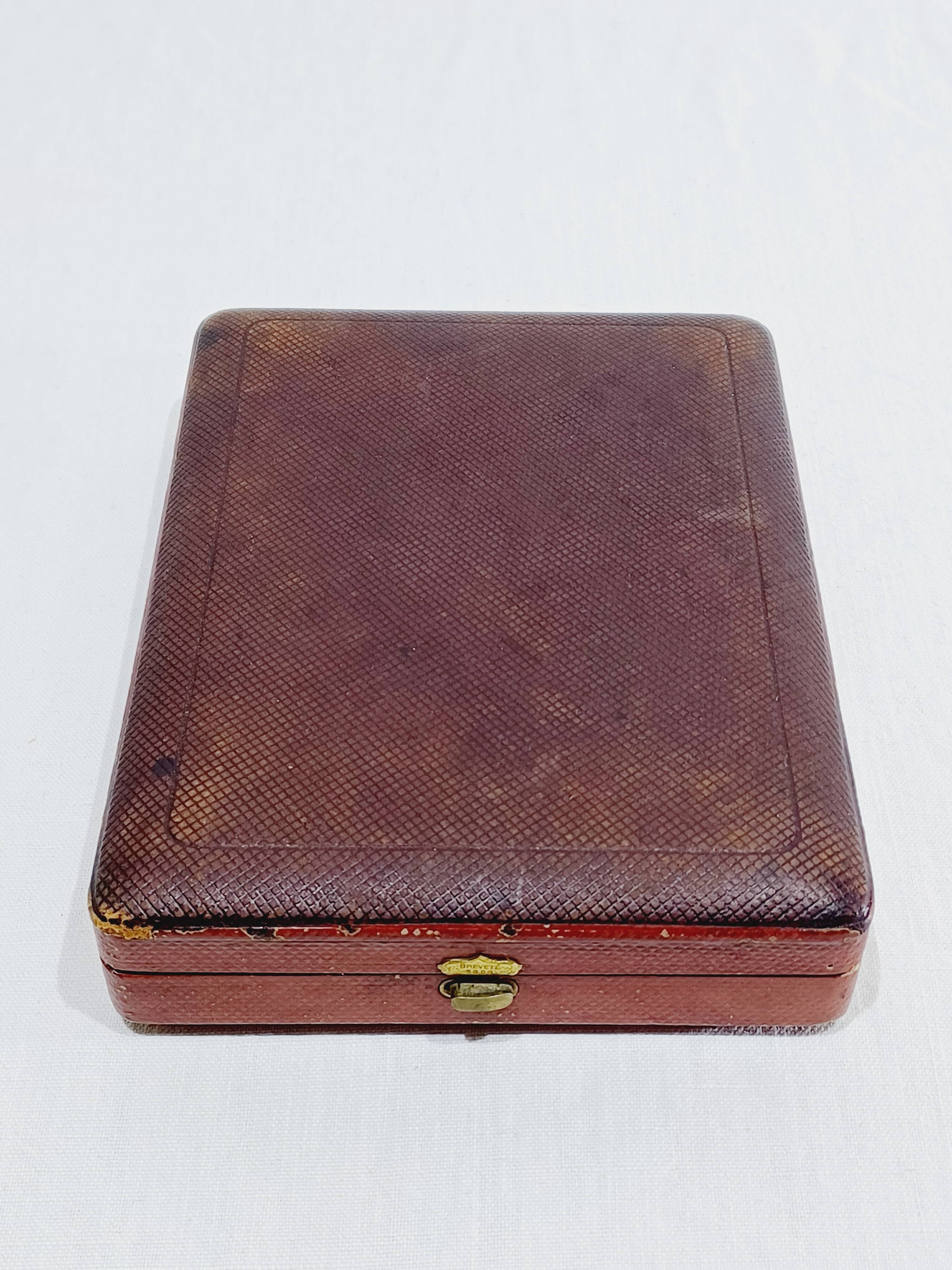 Hénin et Cie – 12 teaspoons with Russian-style silver-gilt handles