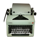 Typewriter Olympia Monica