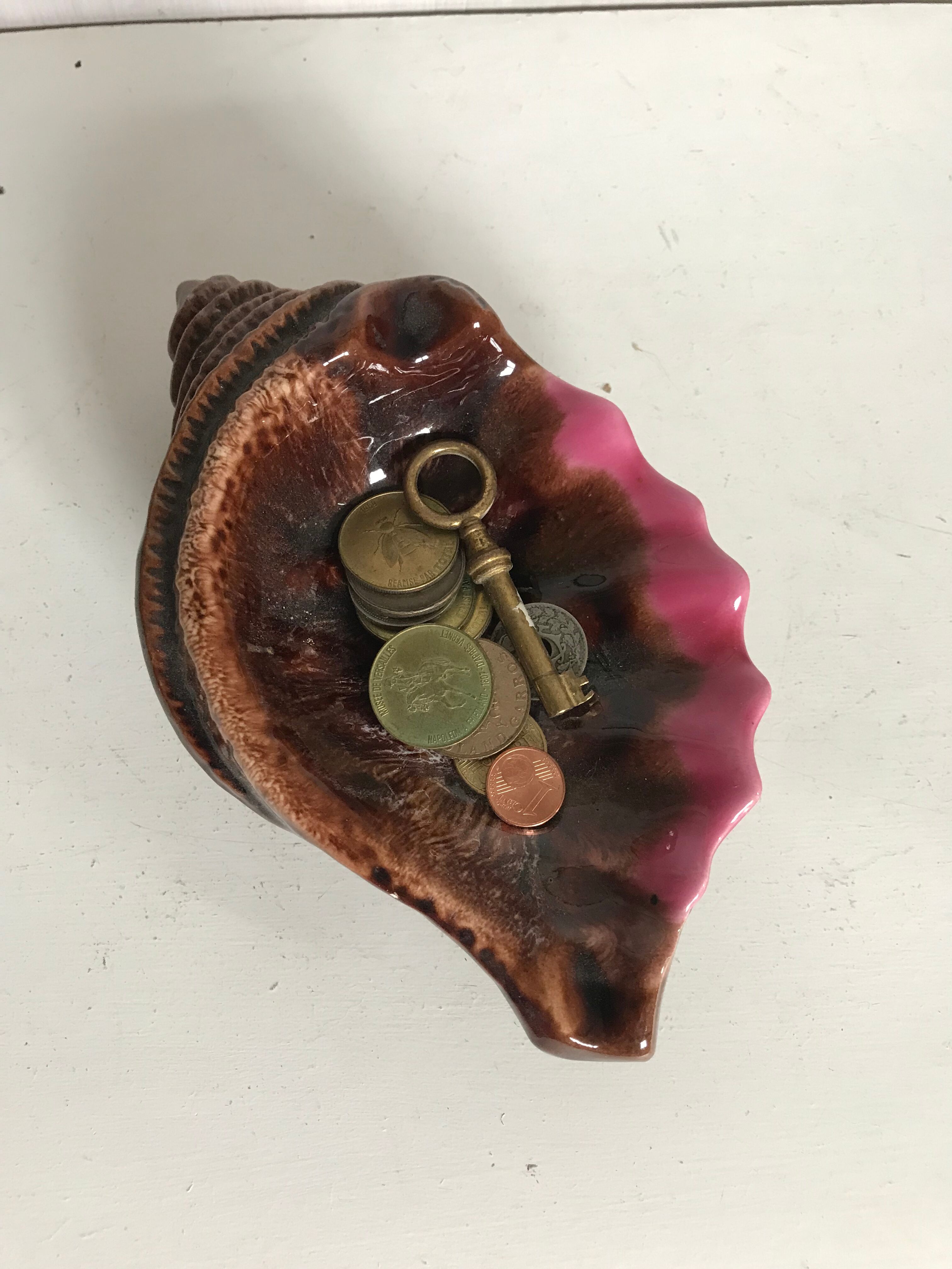 Empty vintage ceramic pocket