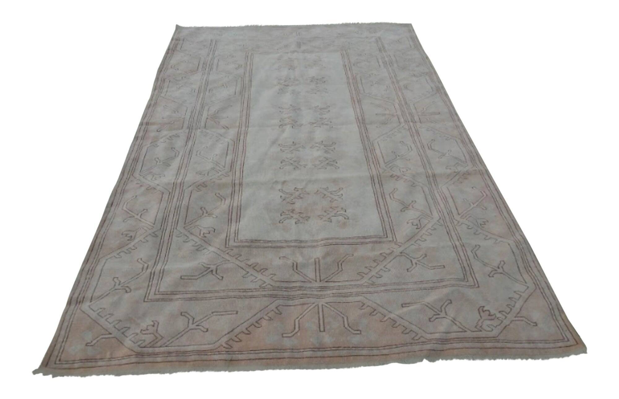 Vintage Turkish rug handmade 184x284 cm