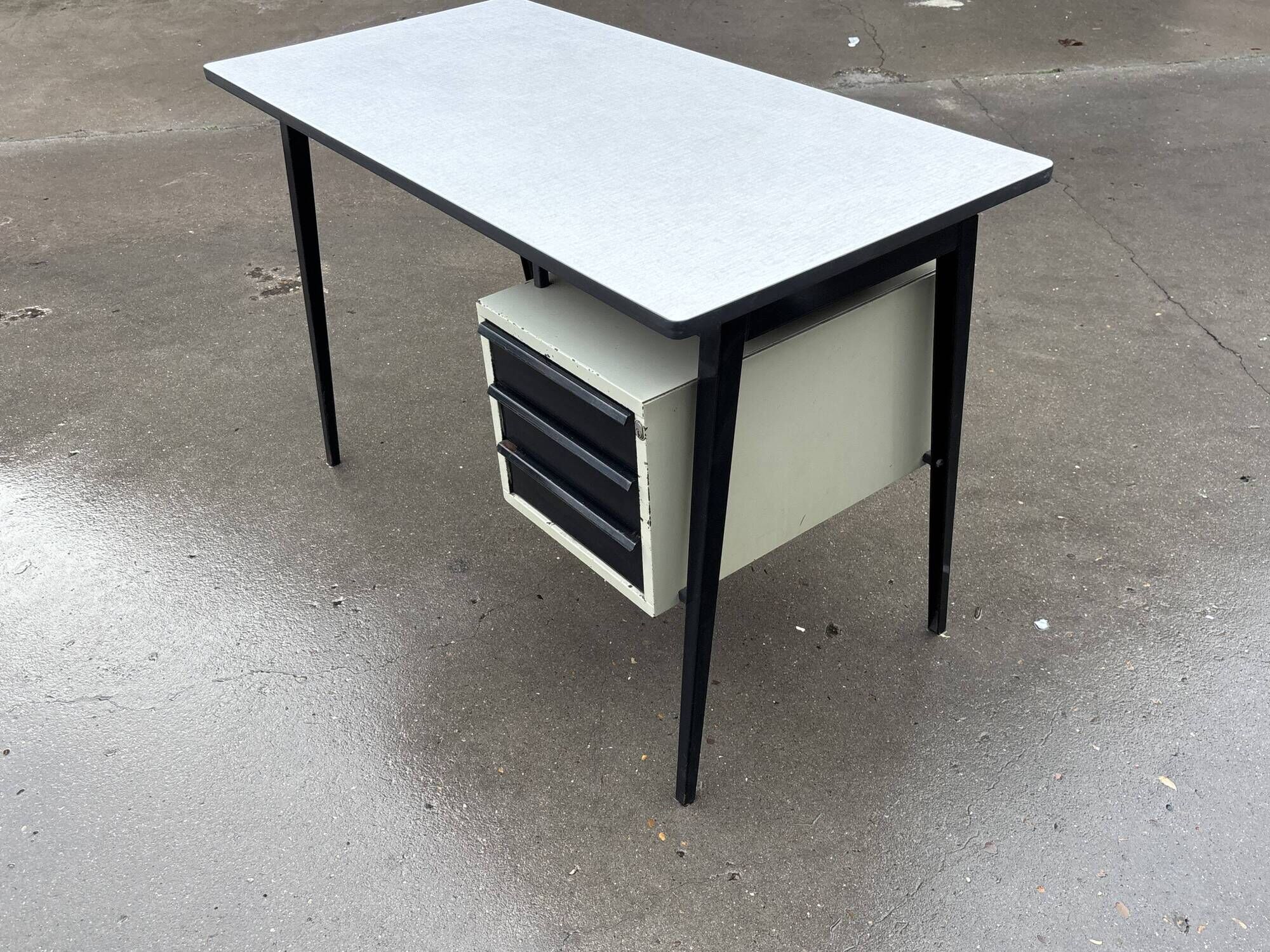 Vintage Marko Desk – 1960s Design School Desk Industrial
