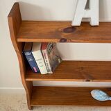 Shelf to stand or hang with 3 vintage wood trays