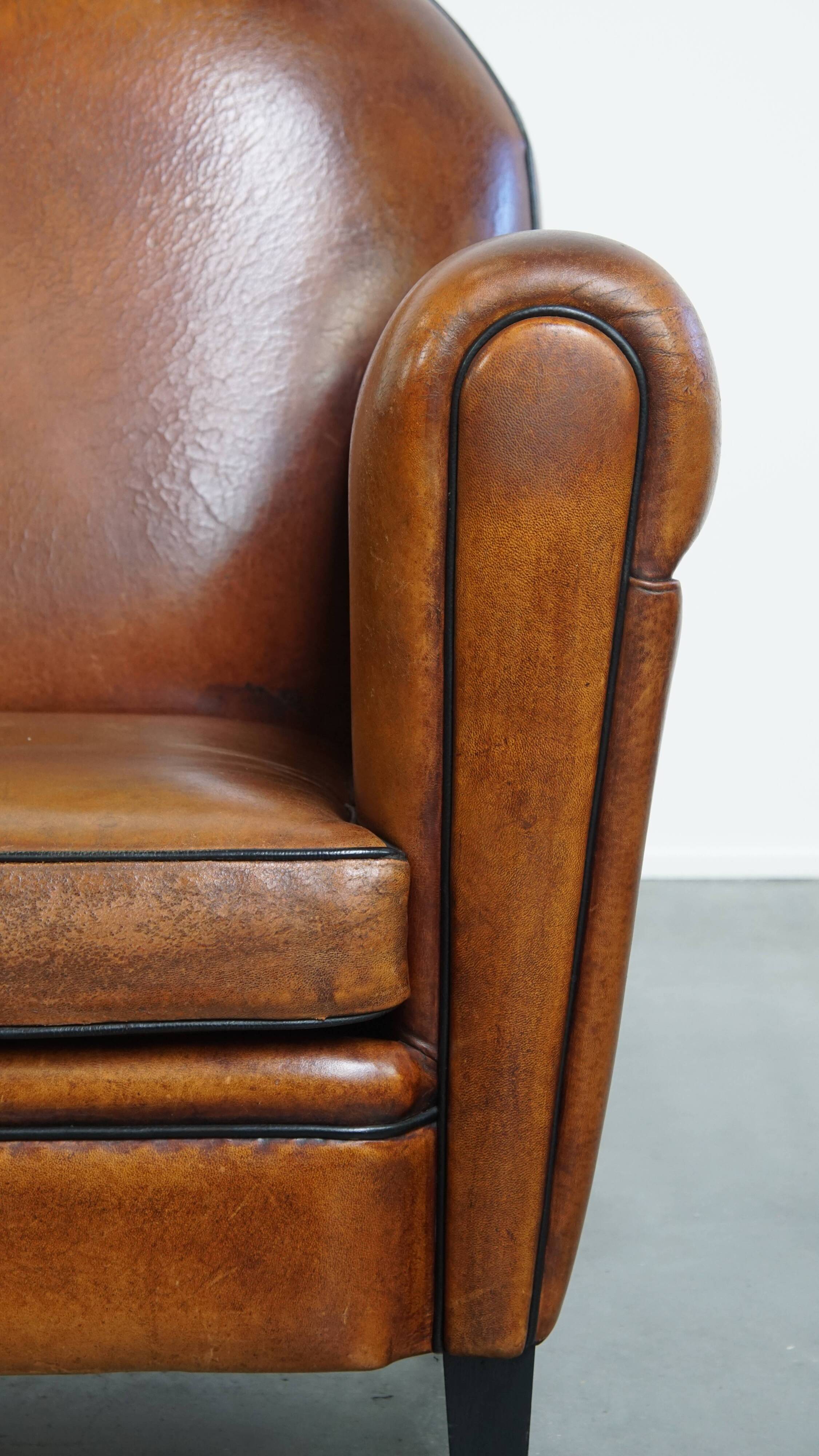 Sheepskin Leather Art Deco Style Design Armchair