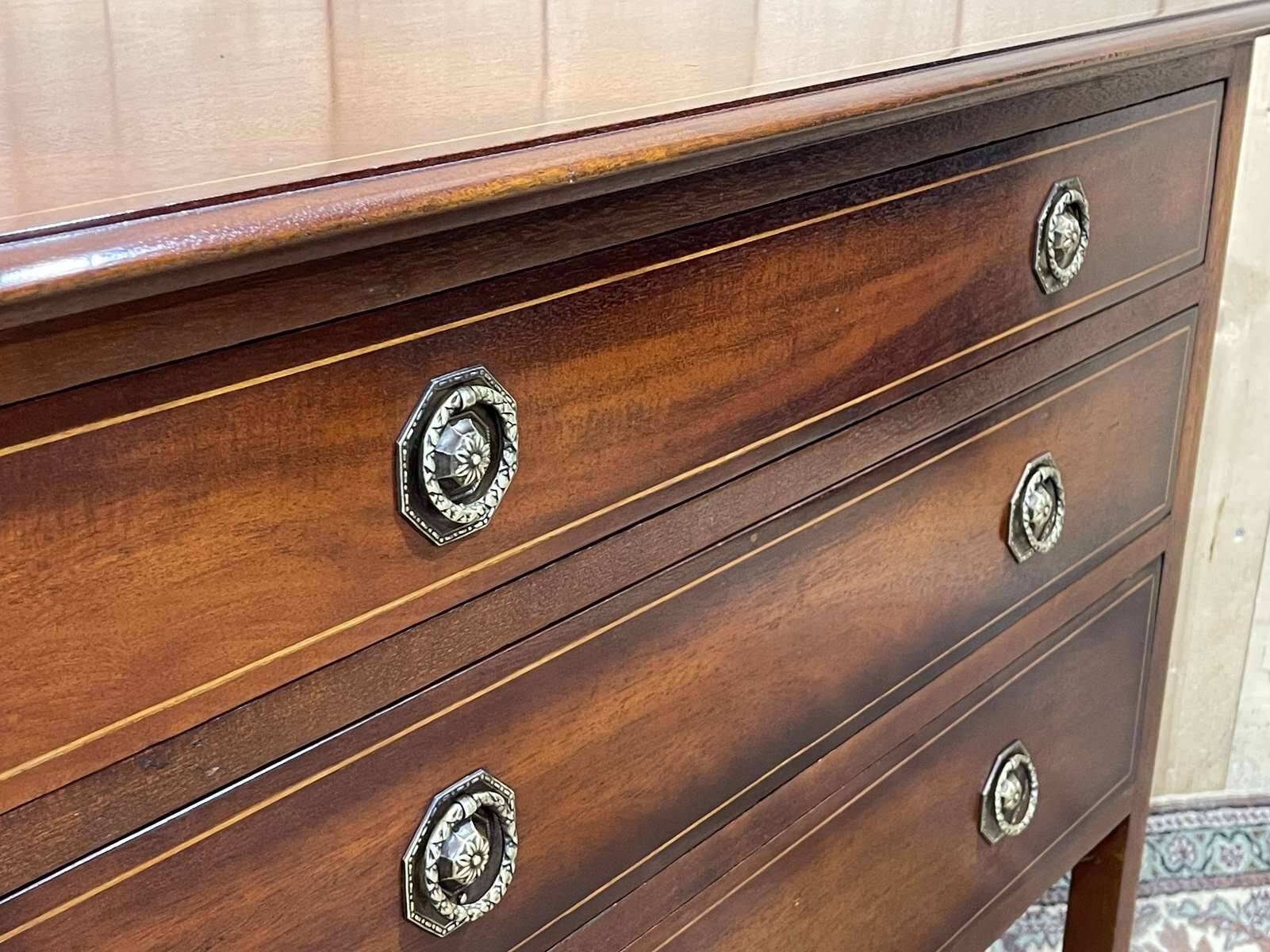 1950s English chest of drawers in mahogany