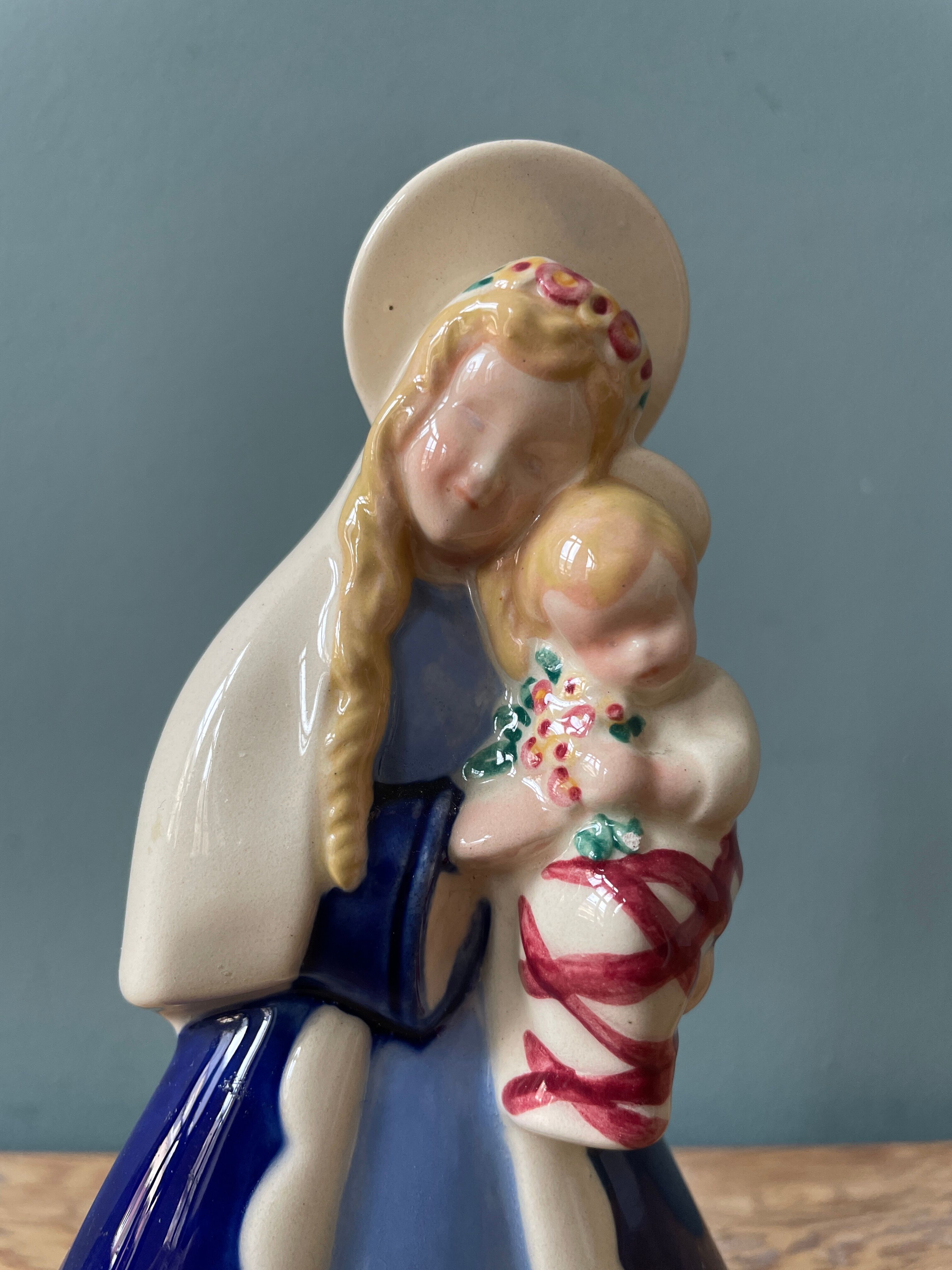 Virgin and Child in Desvres porcelain, Gabriel Fourmaintraux