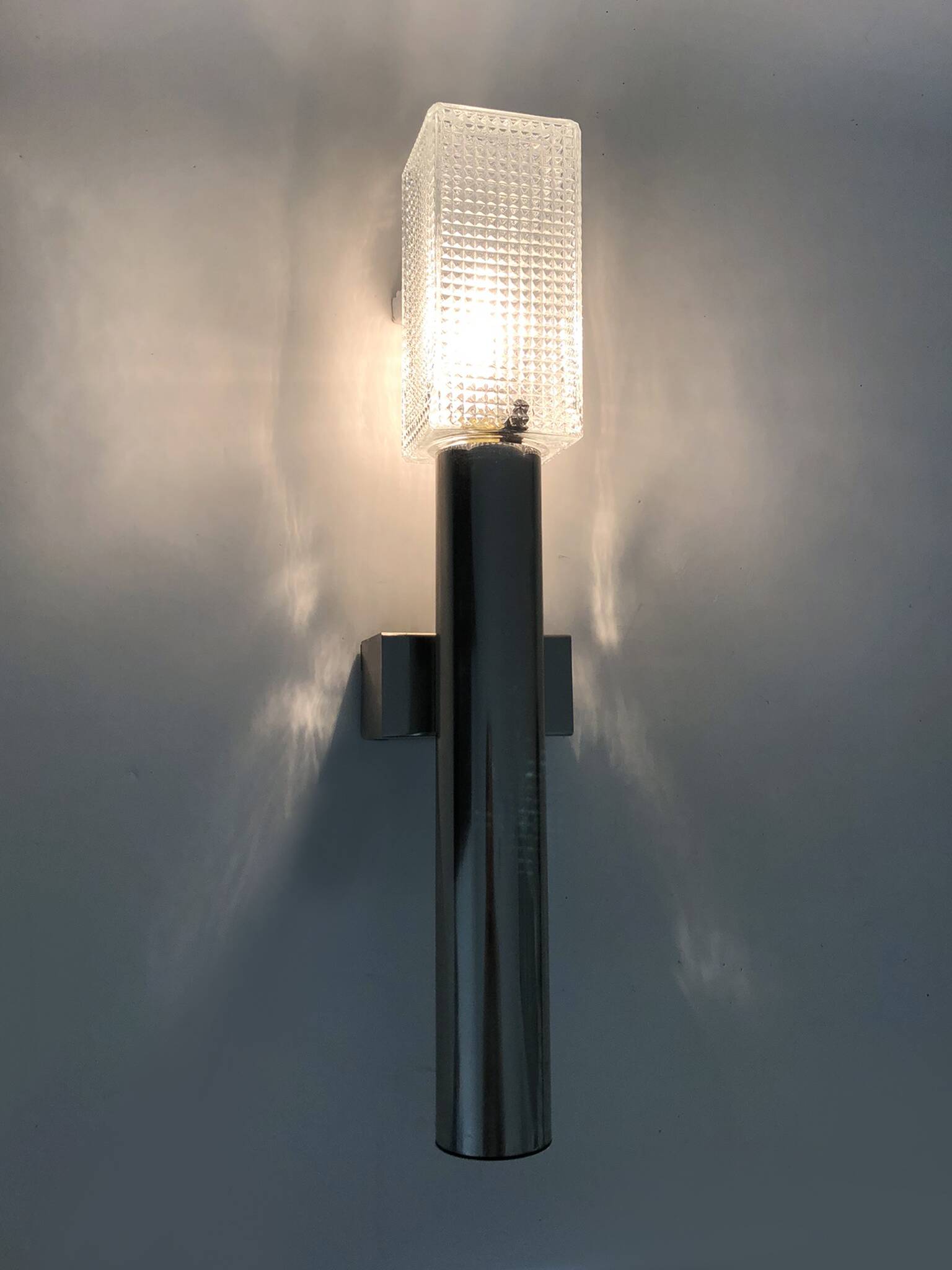 Large wall light in brushed metal. 70s