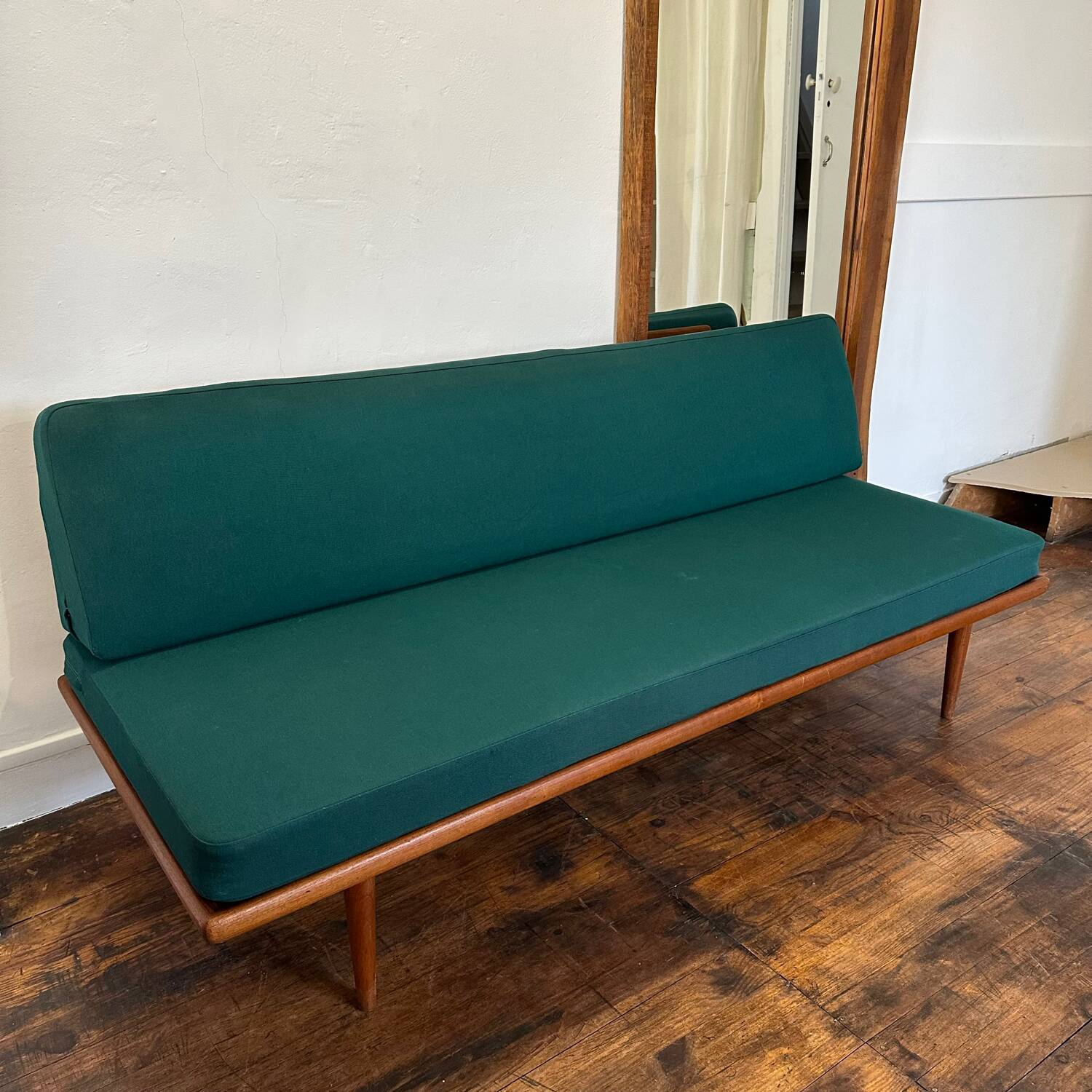 Canapé « Minerva » par P. Hvidt & O. Molgaard Nielsen, 1960