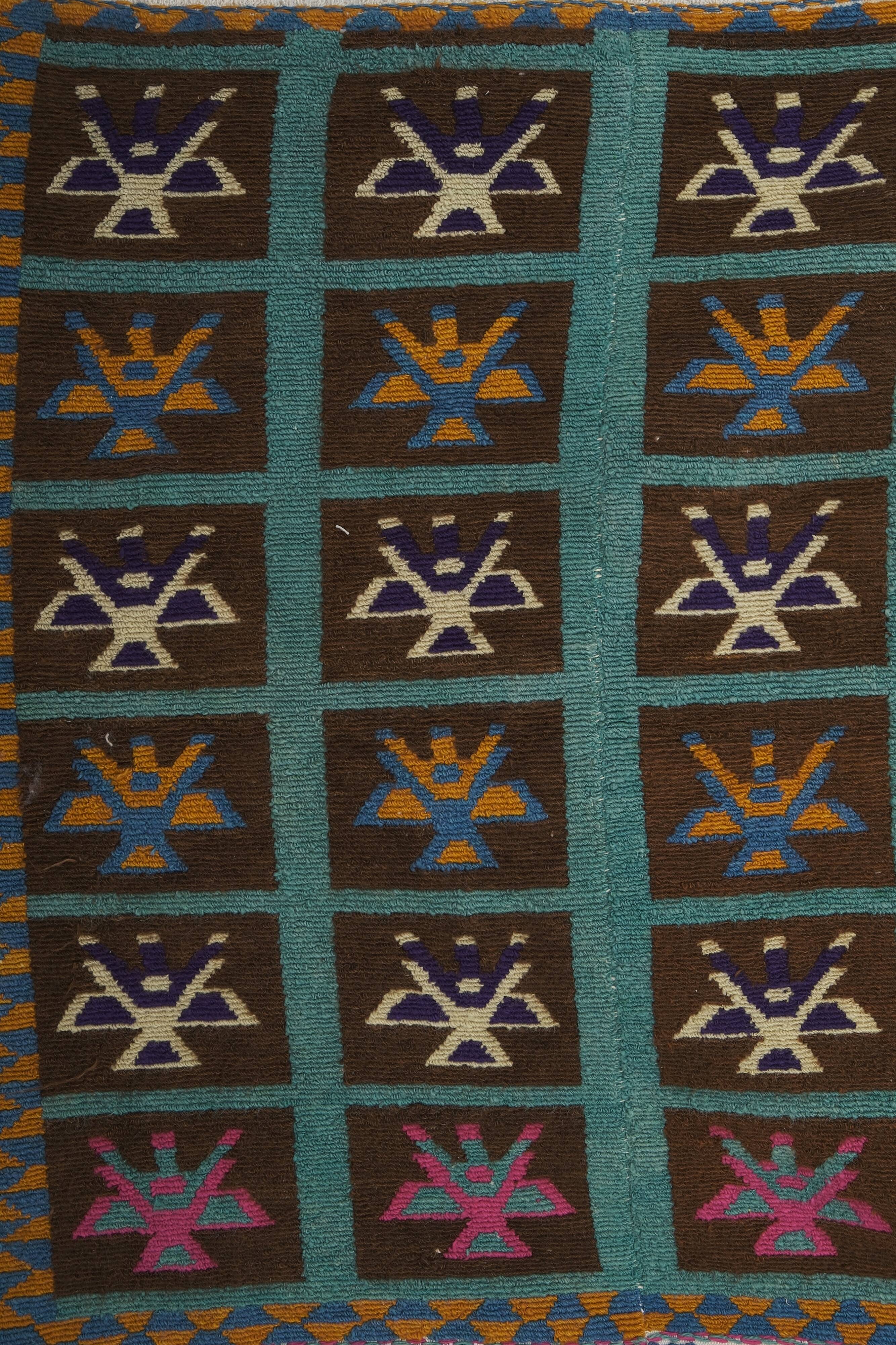 Vintage Turkish Oushak Rug Handwoven 125x140 cm