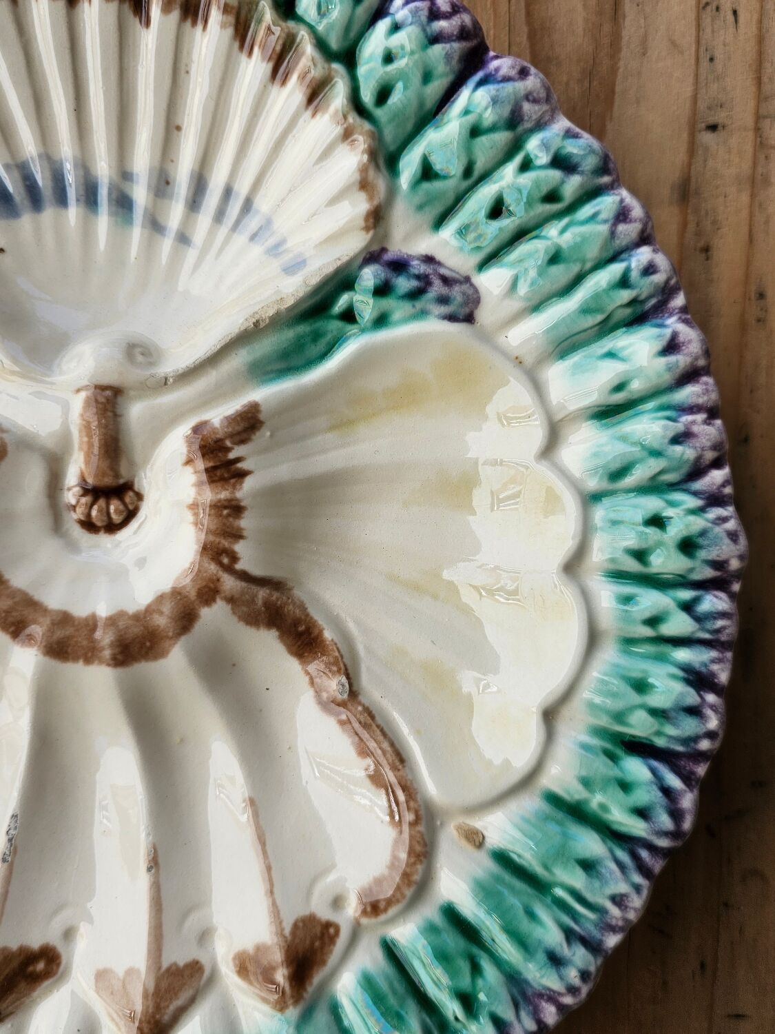 Longchamp Terre de Fer asparagus plates