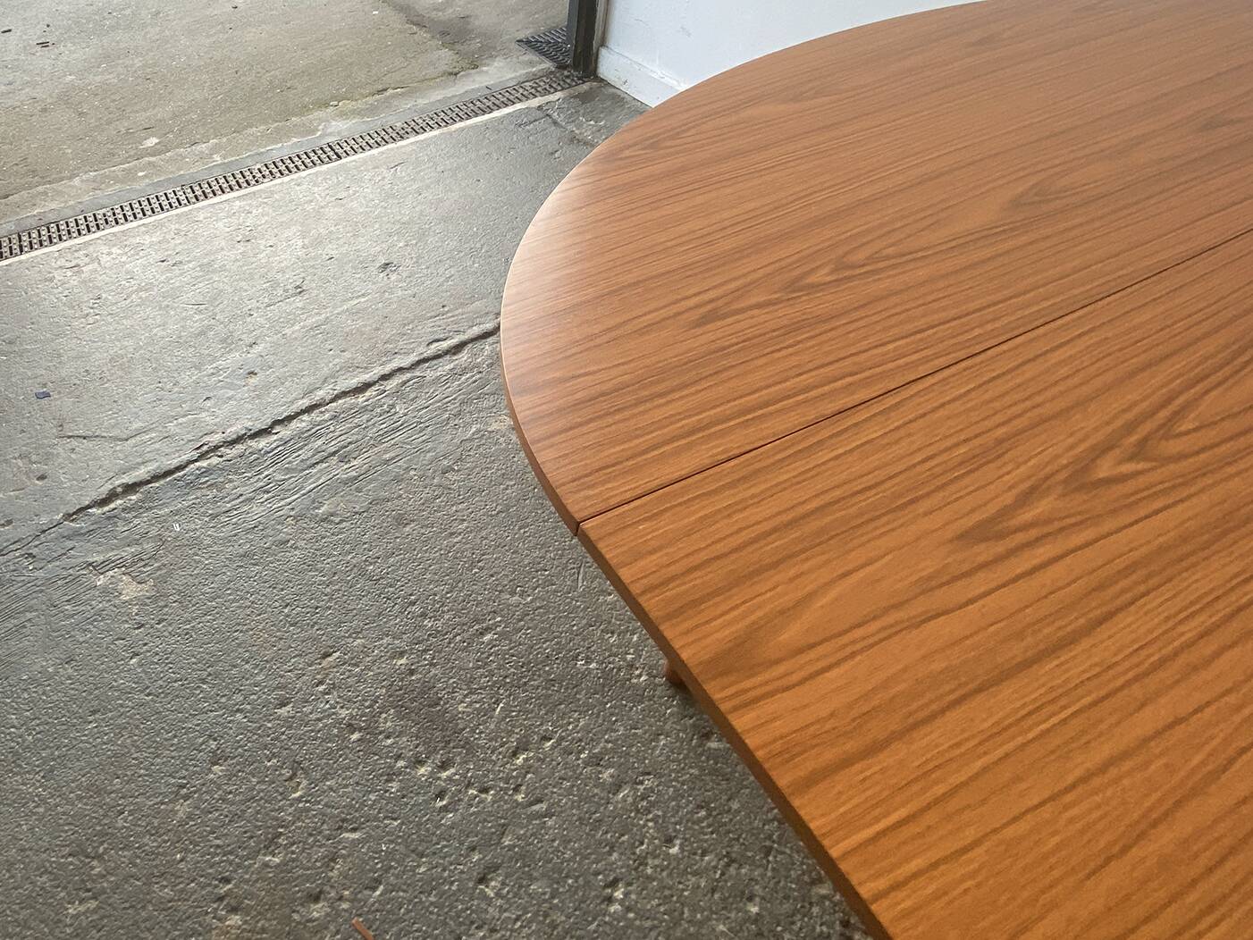 Table à manger extensible moderne du milieu du siècle des années 1960 par Schrieber