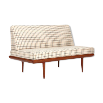 Scandinavian bench by Peter Hvidt