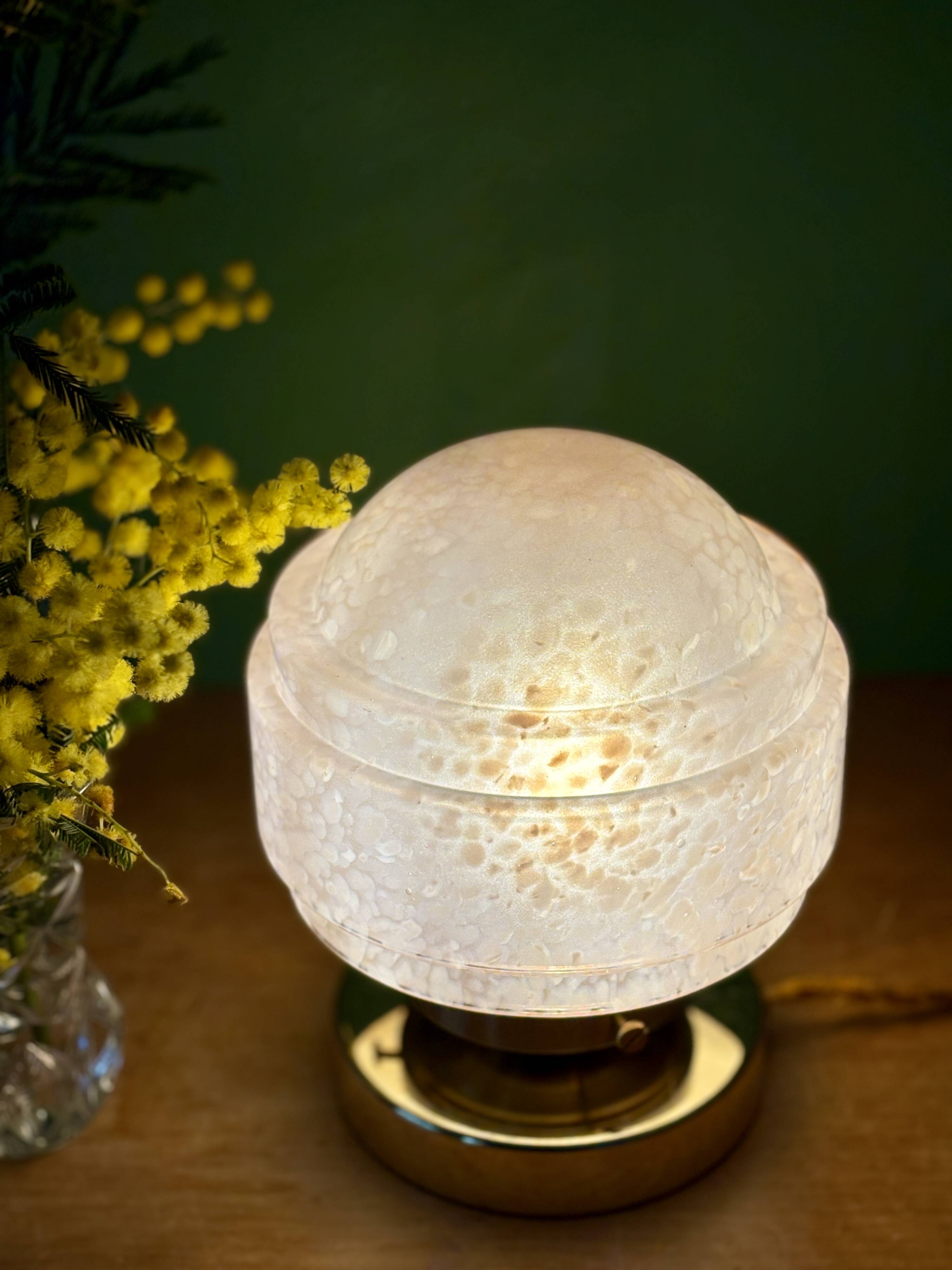 Vintage glass globe table lamp in pink from Clichy.