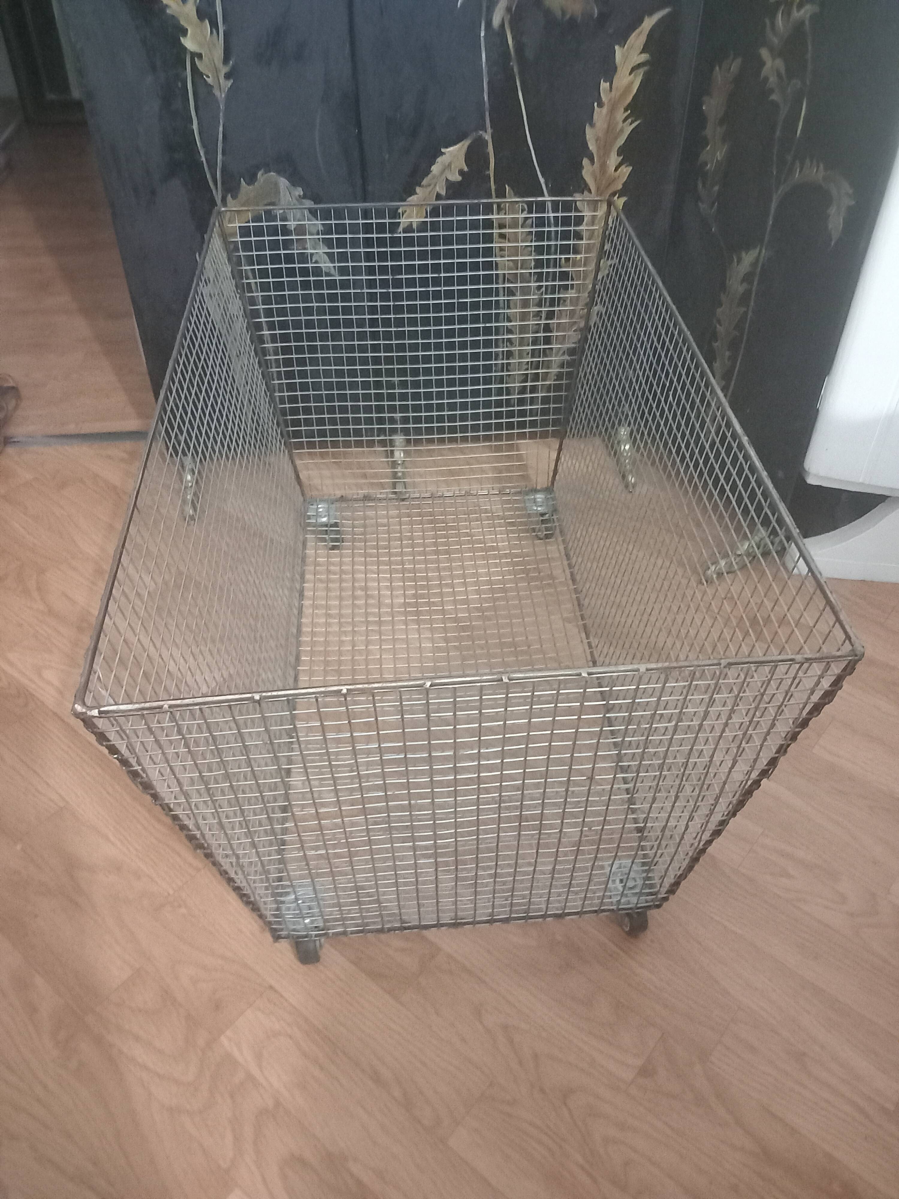 Large locker on wheels