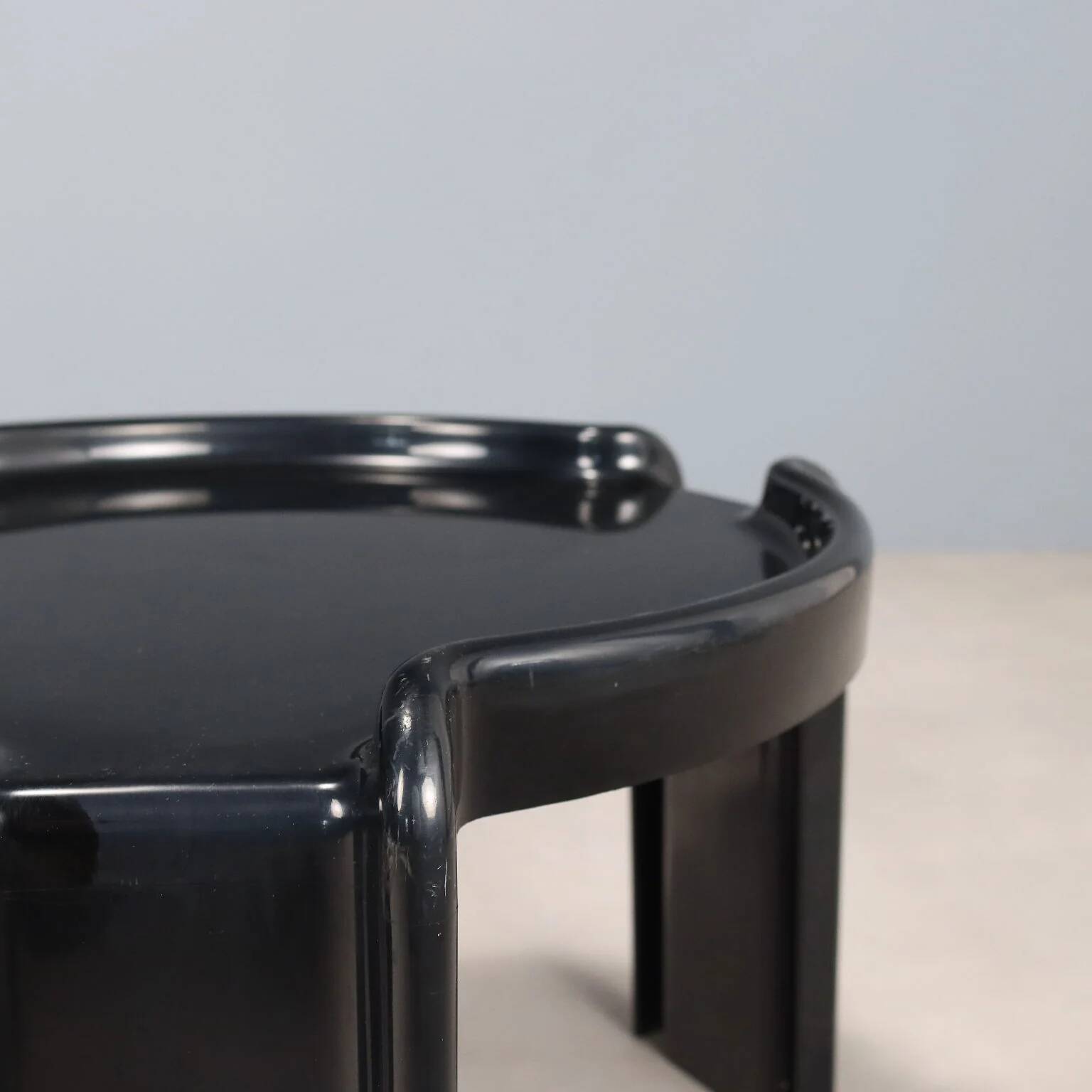 Low tables Kartell design Giotto Stoppino Italy 1970s