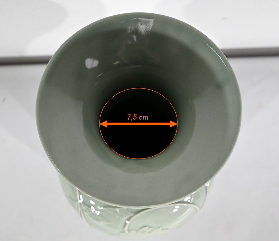 Celadon vase from China – 1900