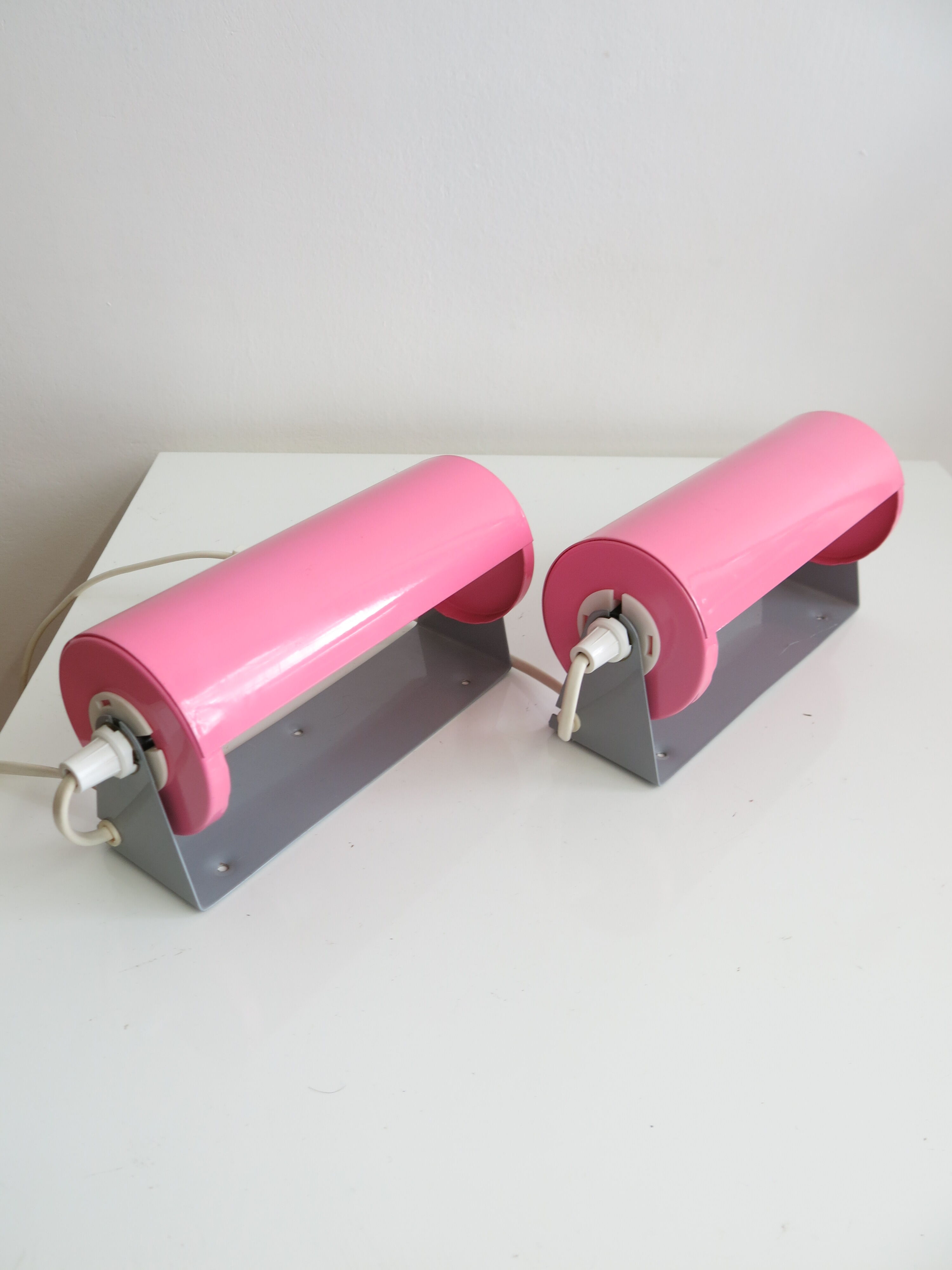 Duo d'appliques roses vintage Ikea