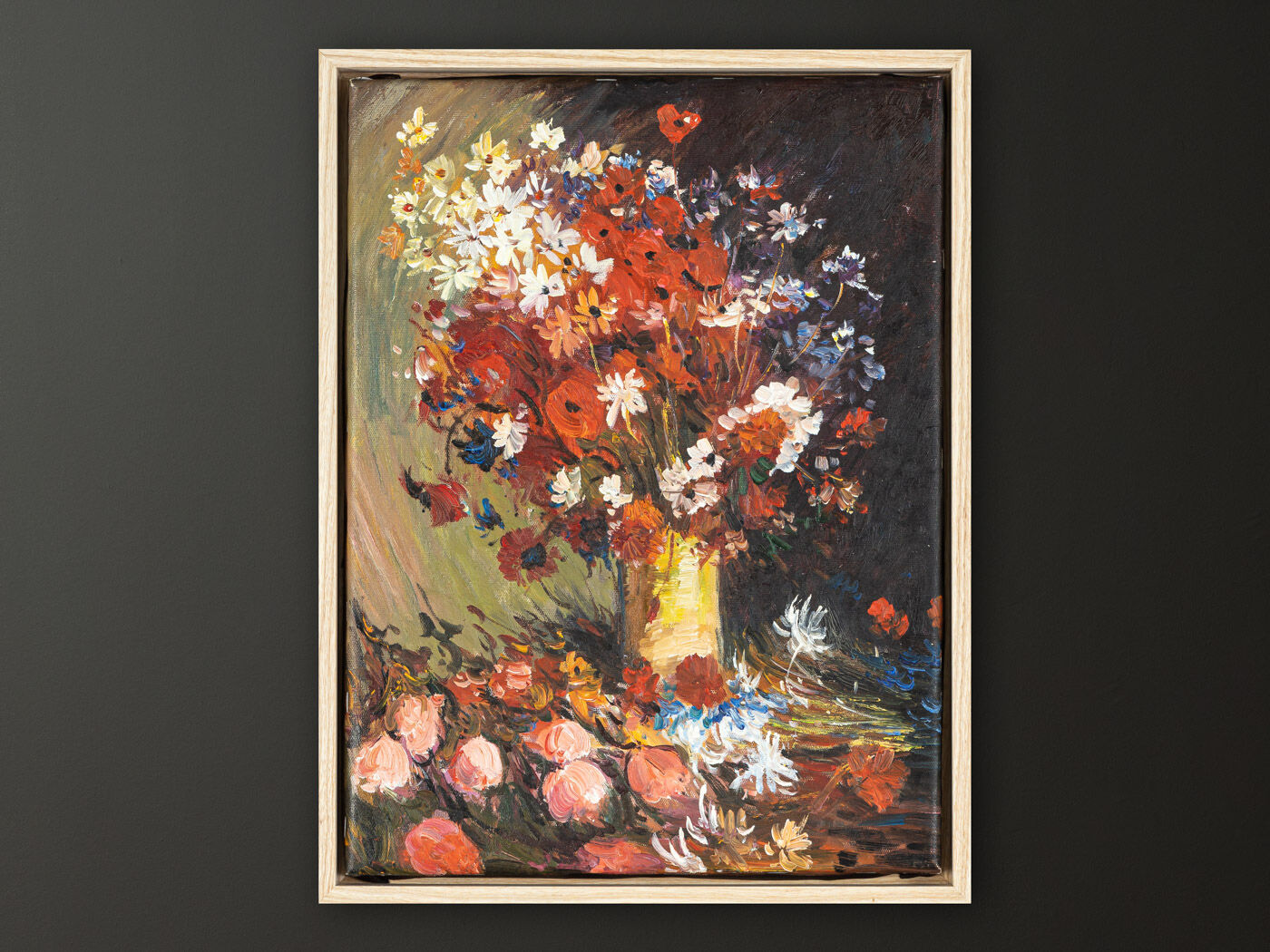 Mid-Century Bouquet of Flowers, Oil on Canvas, 33 x 43 cm