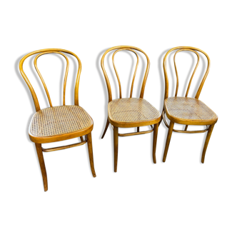 Lot 3 chaises cannées