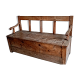 Chest bench