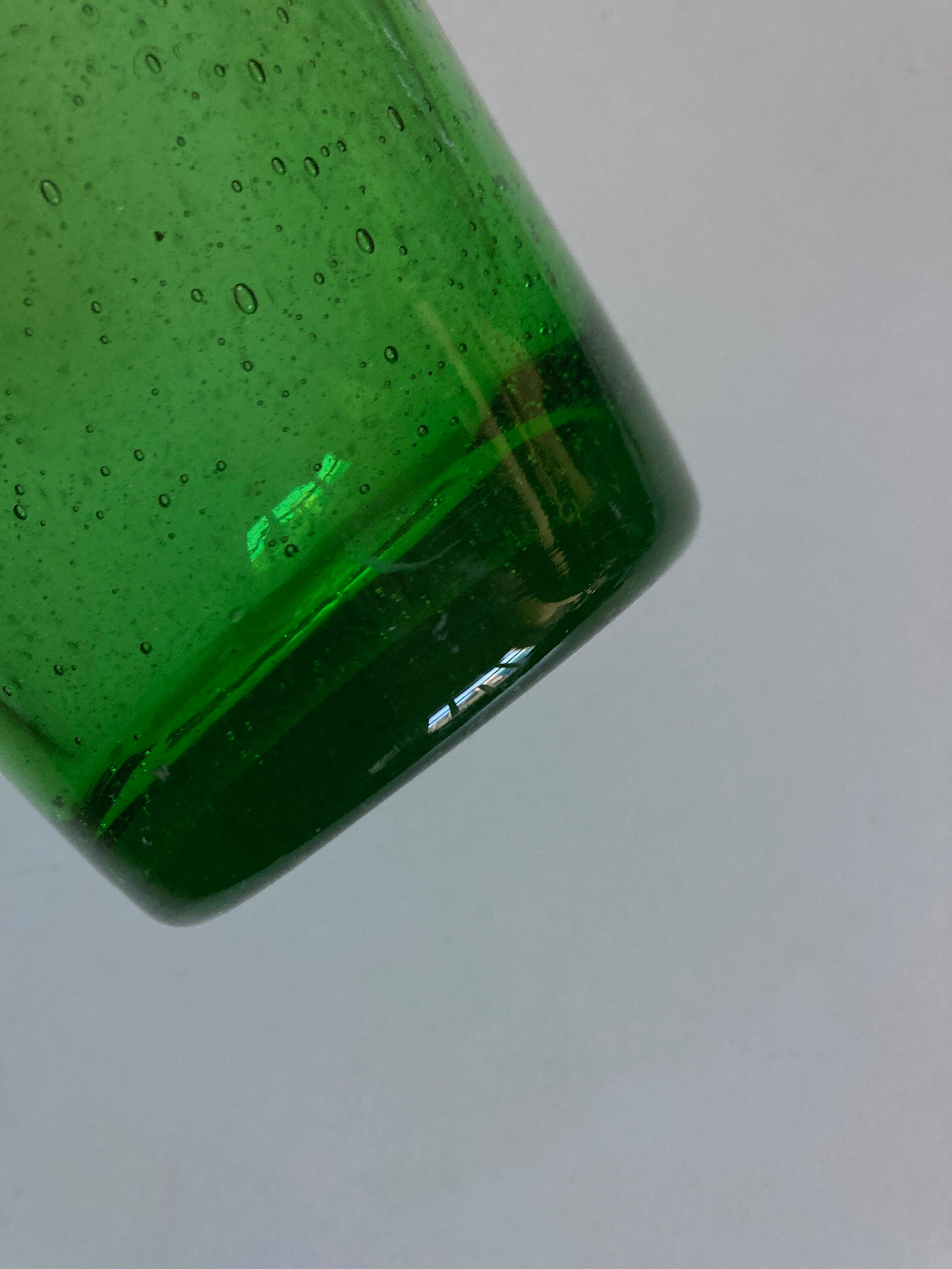 Vase en verre bullé de Biot 1960