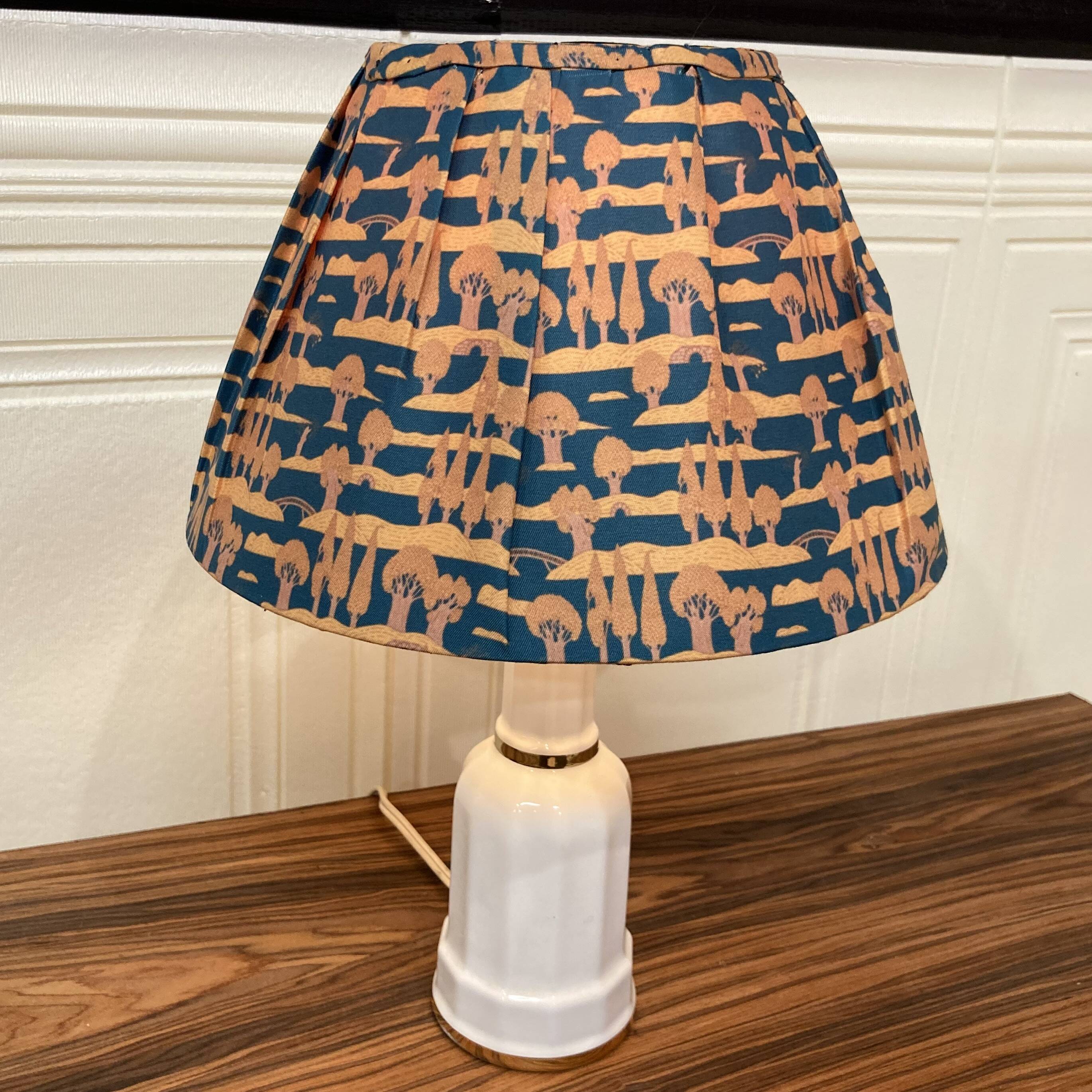 Ceramic lamp "1960 design".