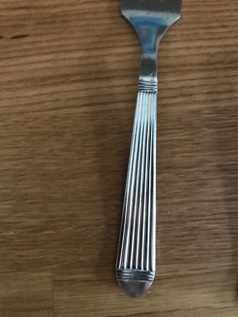 8 dessert forks, seafood, Guy Degrenne cheese