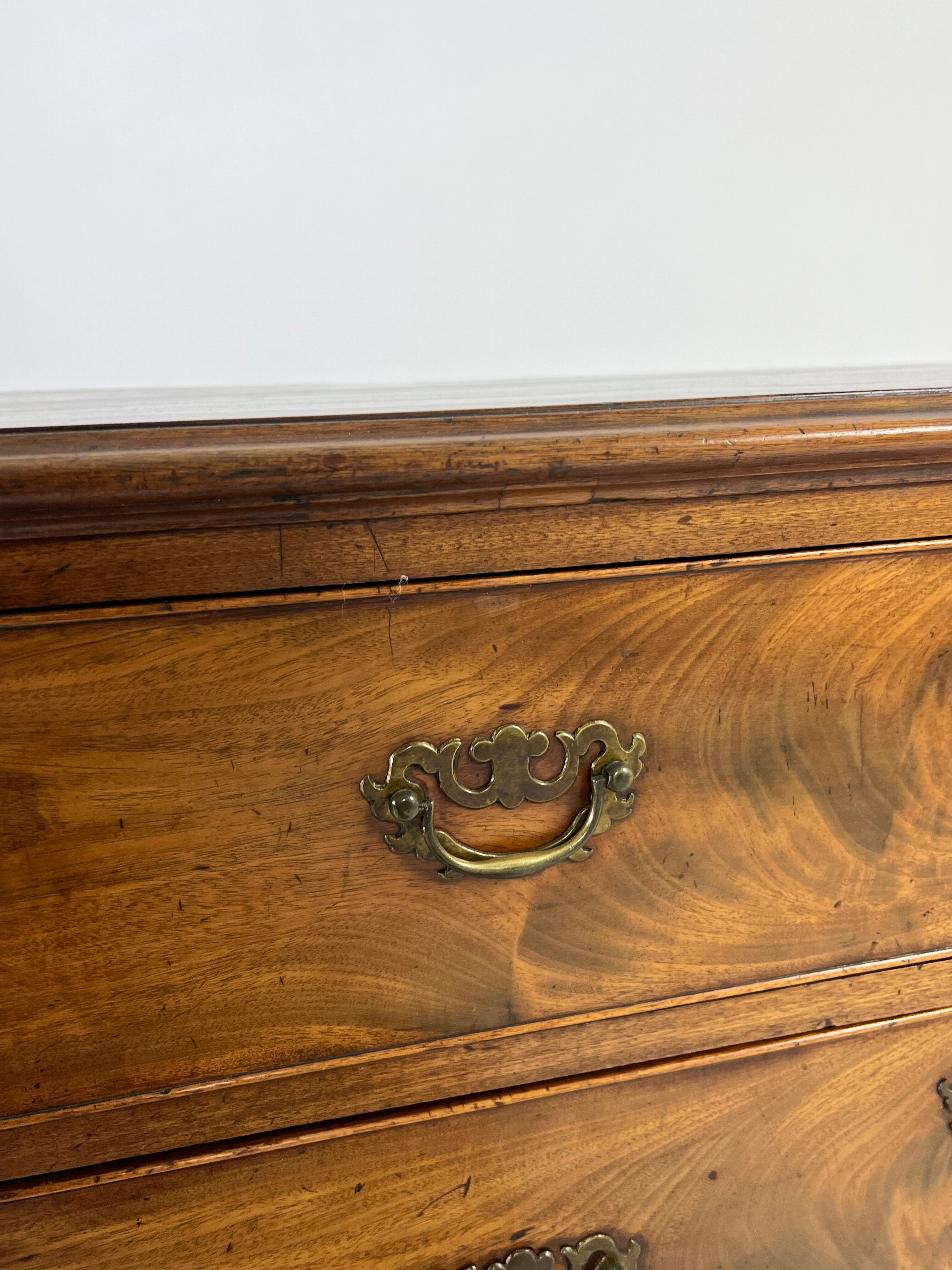 Commode anglaise