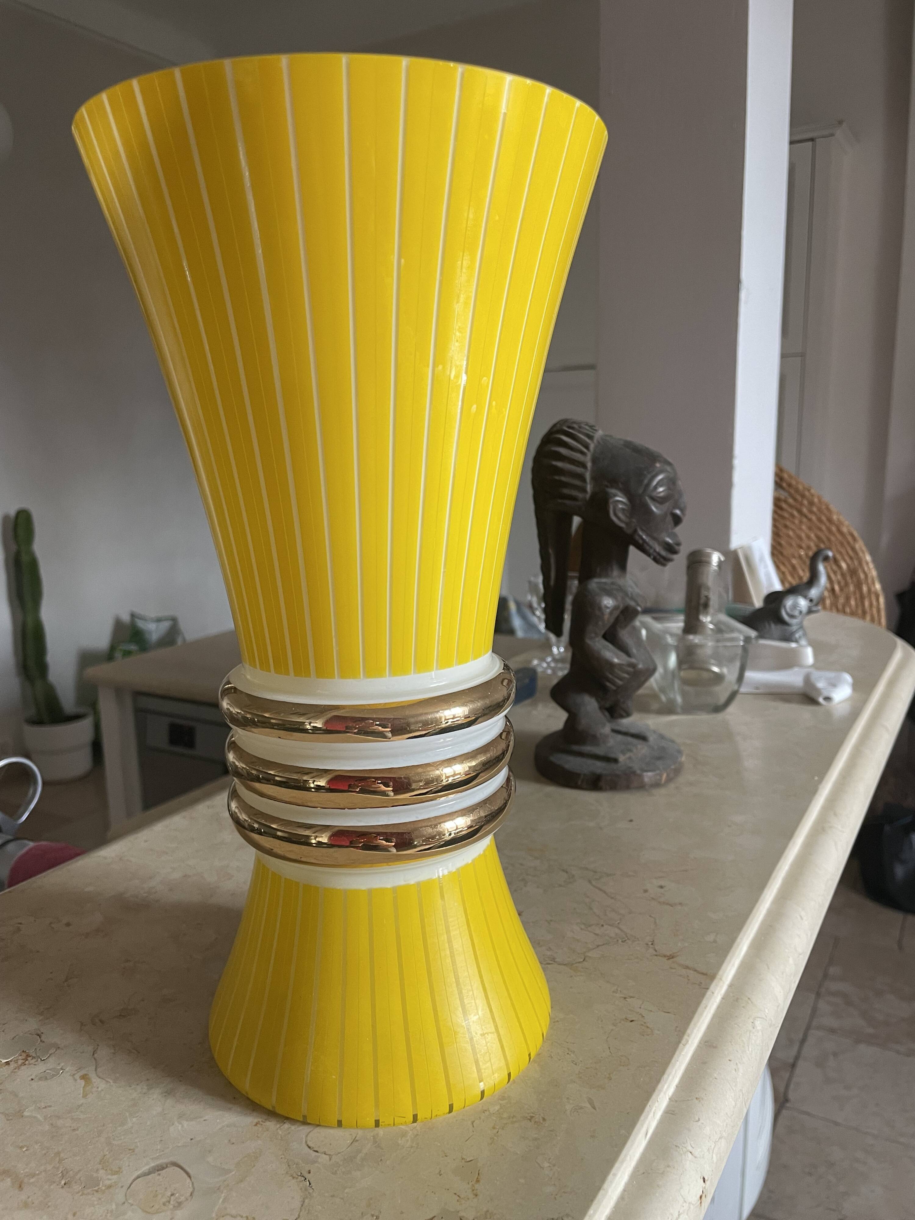 Large vase from the 70s