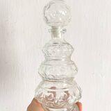 Glass carafe with ball stopper
