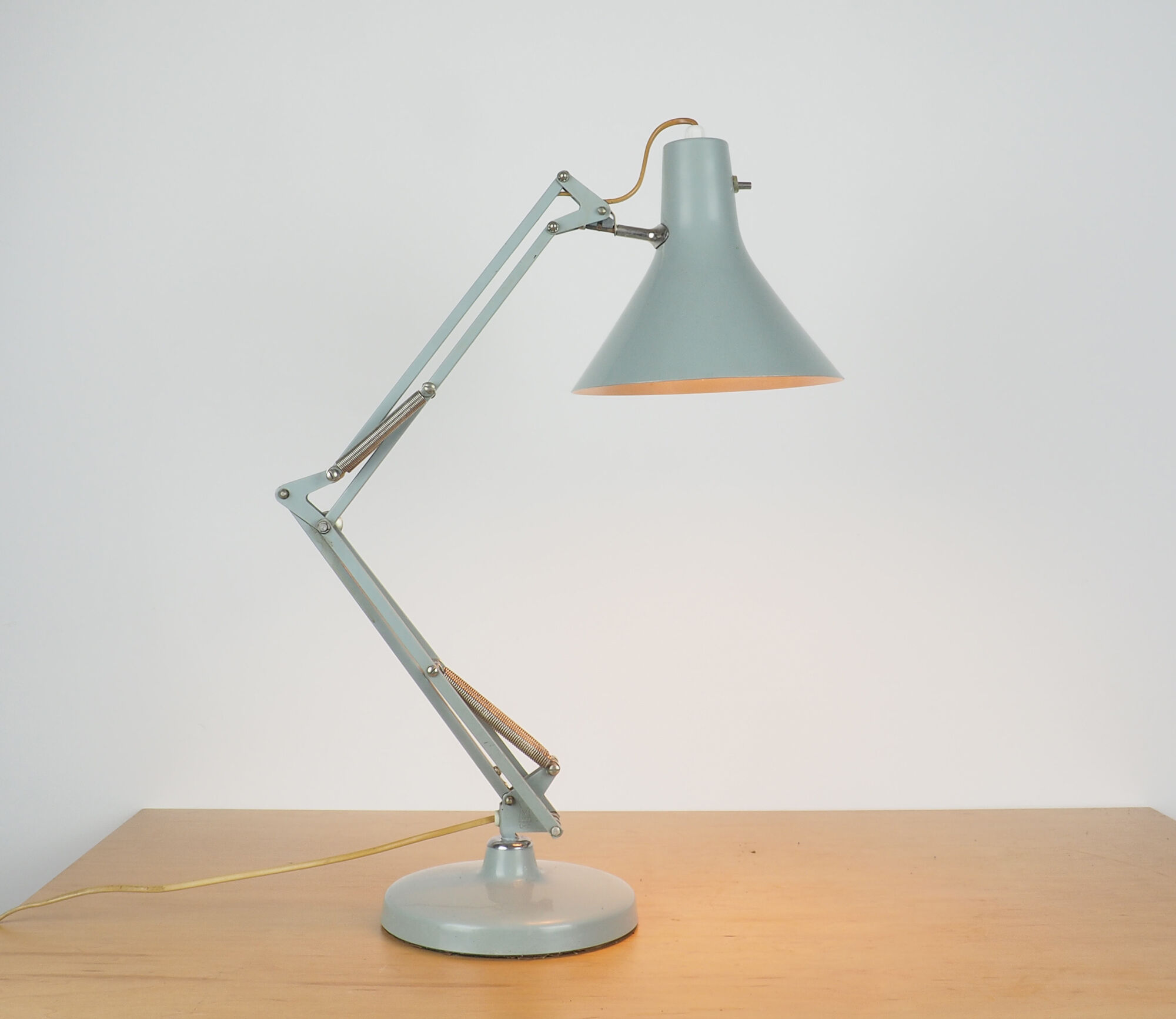 L2 steel table lamp by Jacob Jacobsen for Luxo