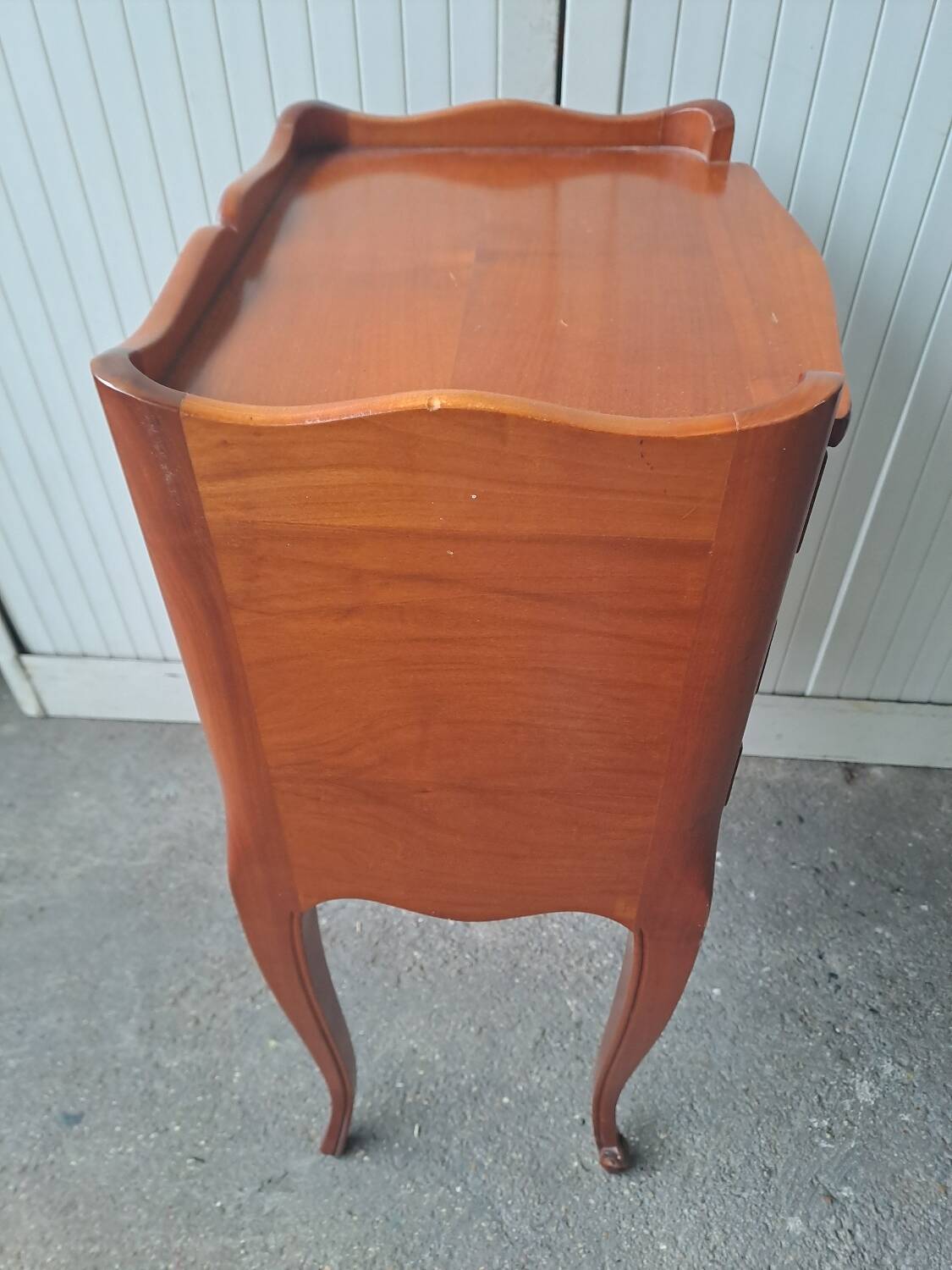 Petit meuble à tiroirs