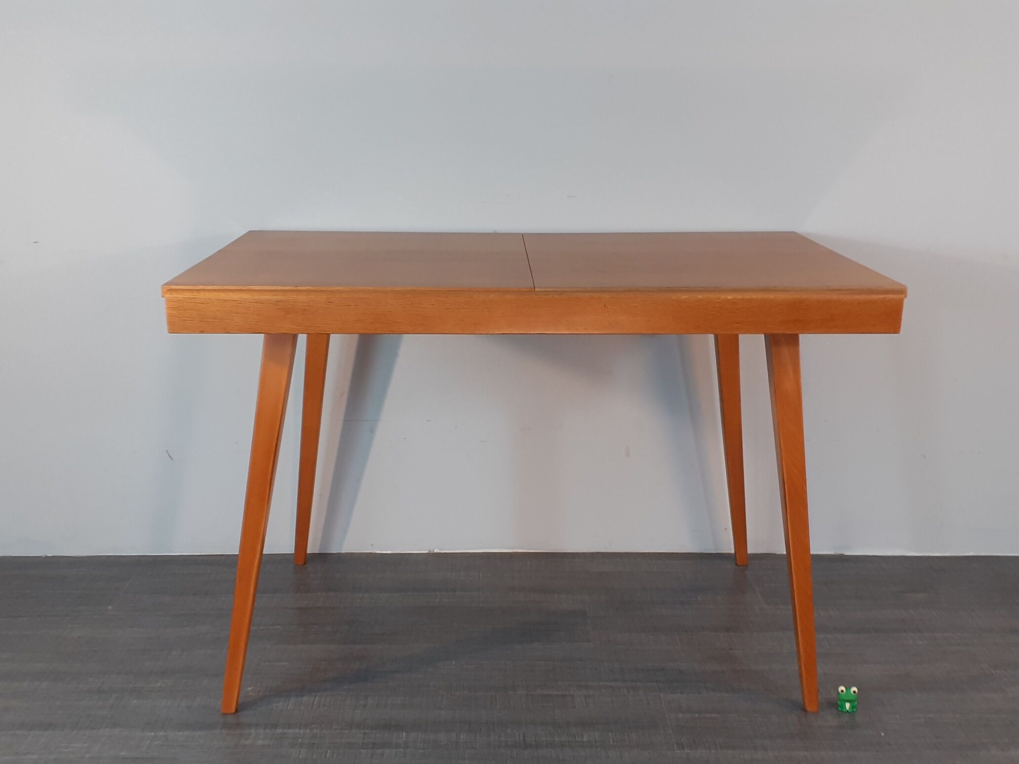Extendable table in Beech Frantisek Jiràk by Tatra, Vintage Czechoslovak 1950s