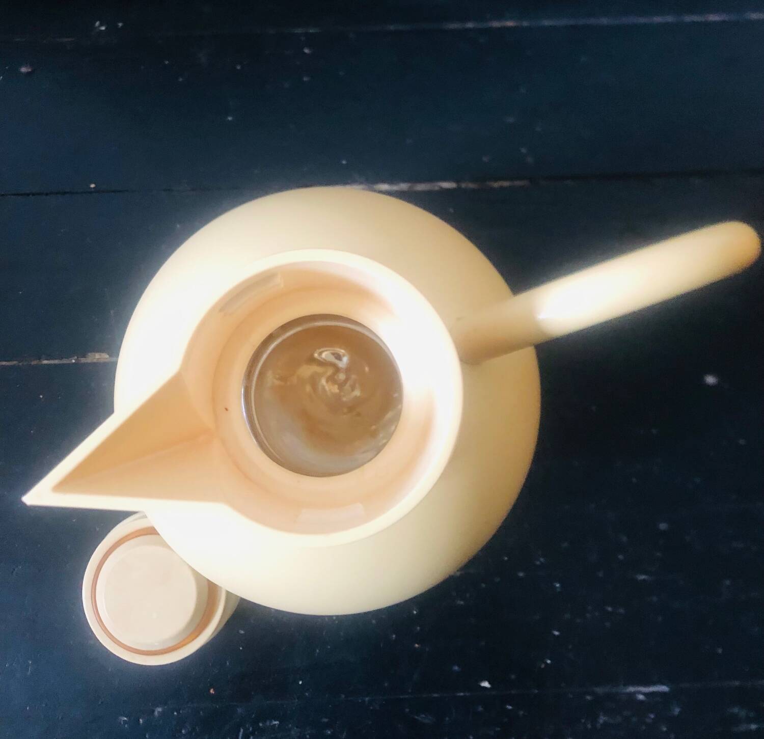 Carafe Euclid par Michael Graves pour Alessi