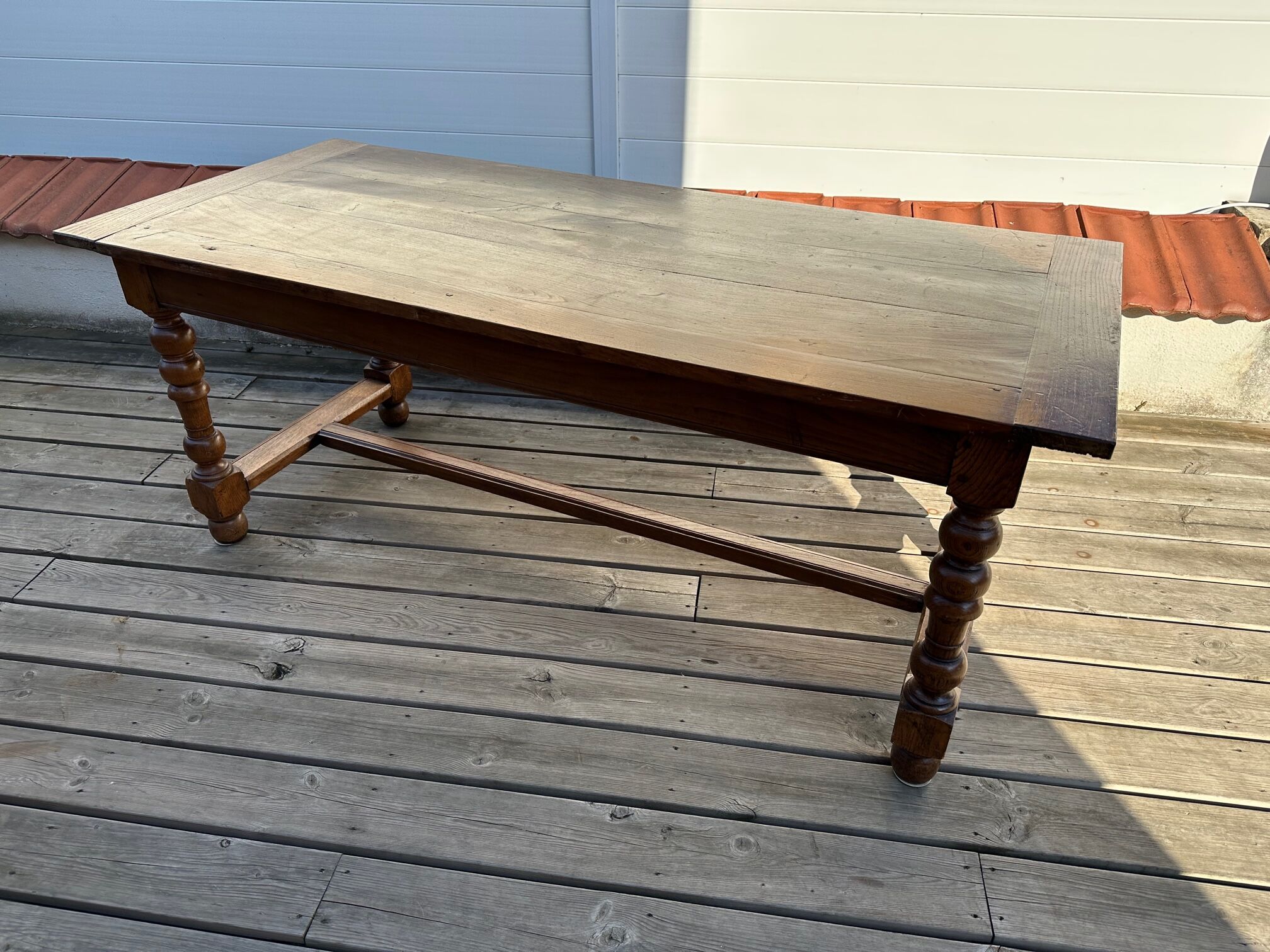 Farmhouse table