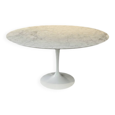 Table à manger Tulip NEUVE en marbre ⌀ 120 cm par Eero Saarinen pour Knoll