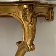 Console style louis xv, bois dorée et marbre, xixème siècle