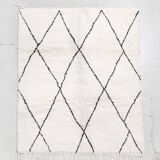 Authentique tapis berbère marocain Beni Ouarain à losanges noirs 2,01x1,59m neuf