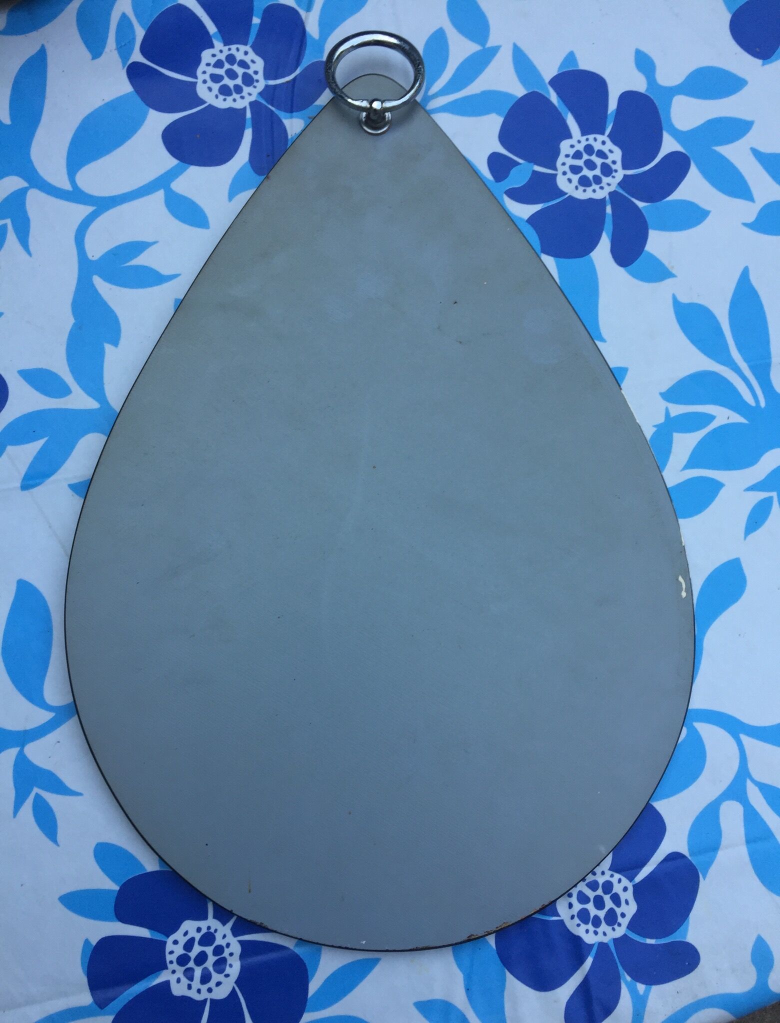 Double mirror shades shaped water drop 42 x 30 cm