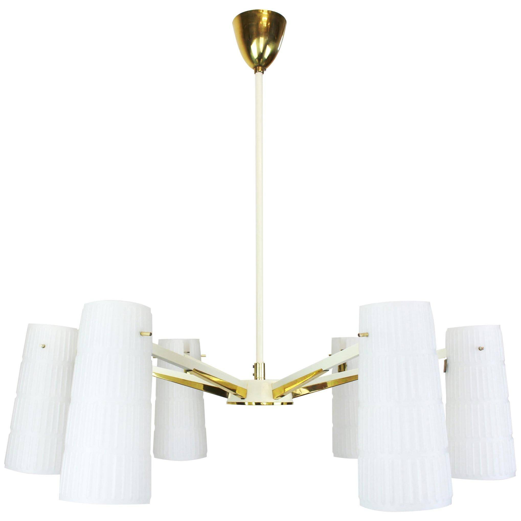 Italian glass chandelier in the shape of a star in the Stilnovo style, 1950s.