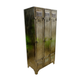 Industrial metal cloakroom